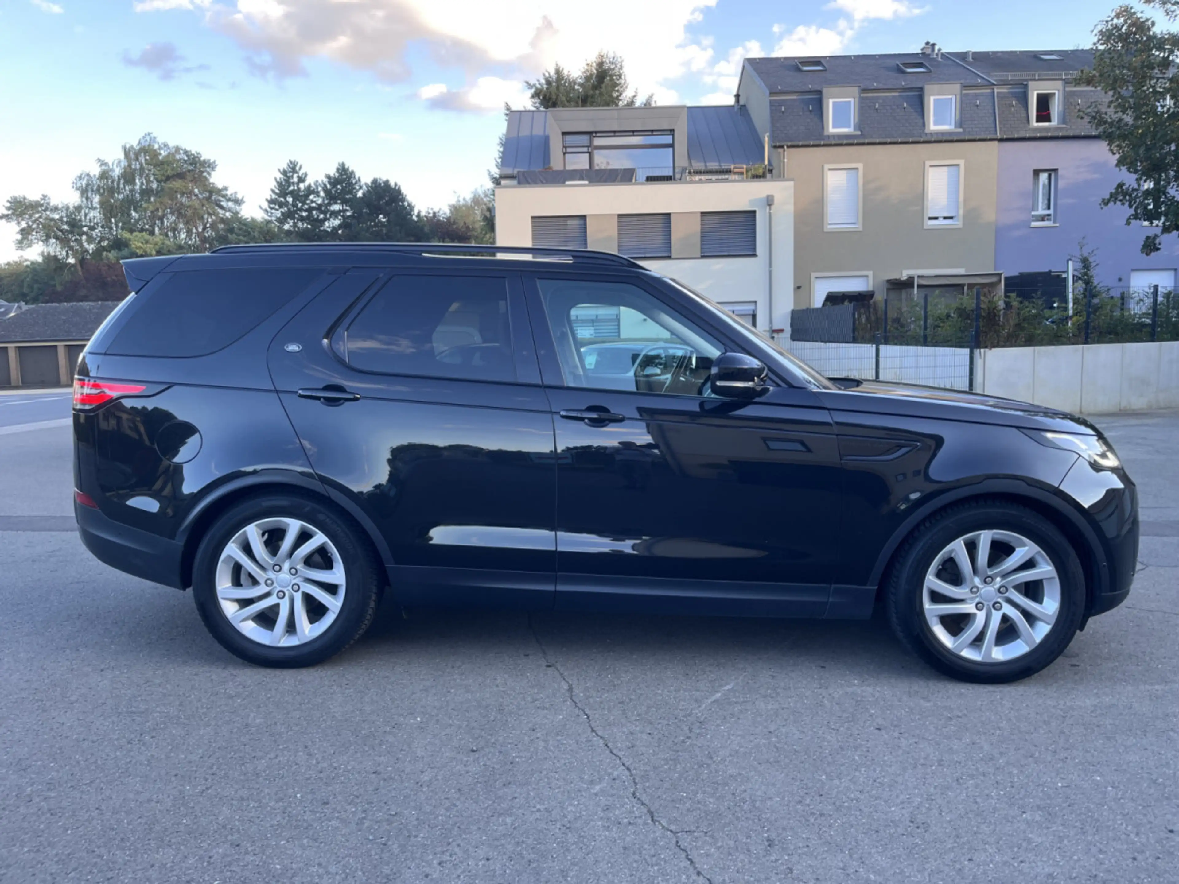 Land Rover Discovery Discovery 5 HSE P300 7 Sitze AHK - Full — photo 4