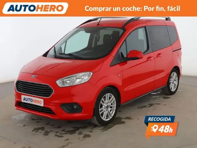 Ford Tourneo Courier 1.0 Ecoboost Titanium