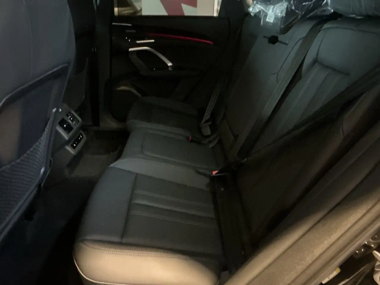 Audi Q5 снимка Audi Q5