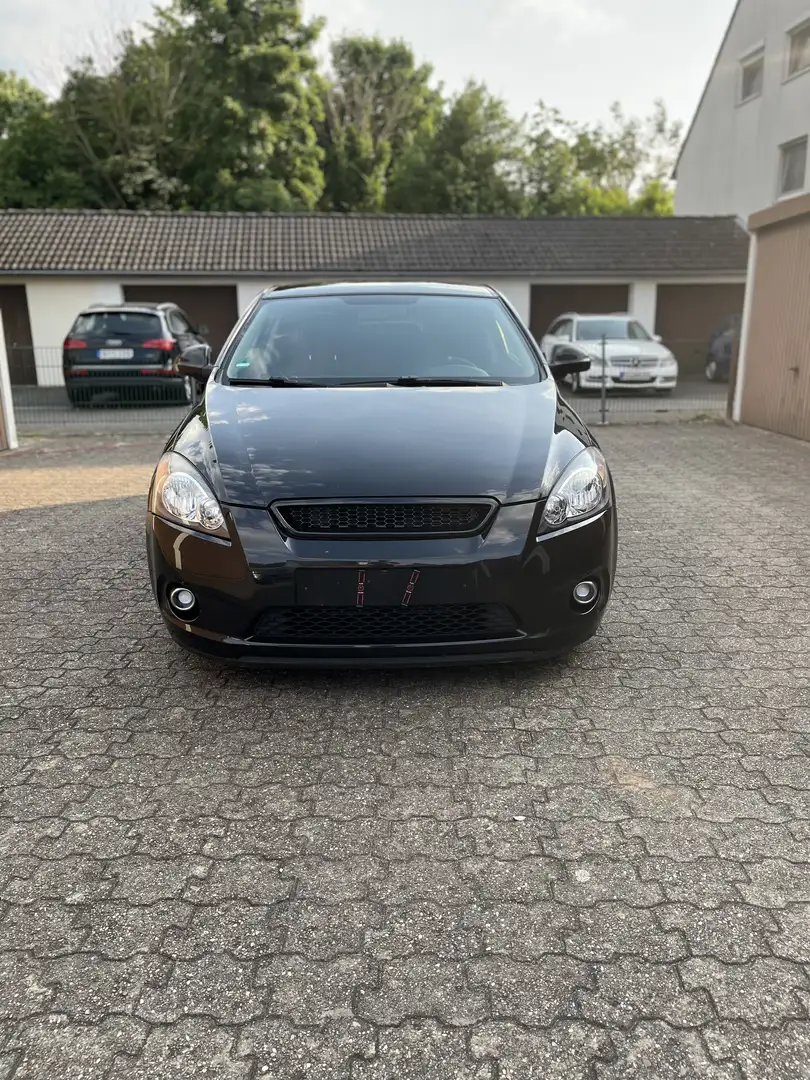 Kia ProCeed / pro_cee'd pro Ceed 1.6 CVVT Schwarz - 1