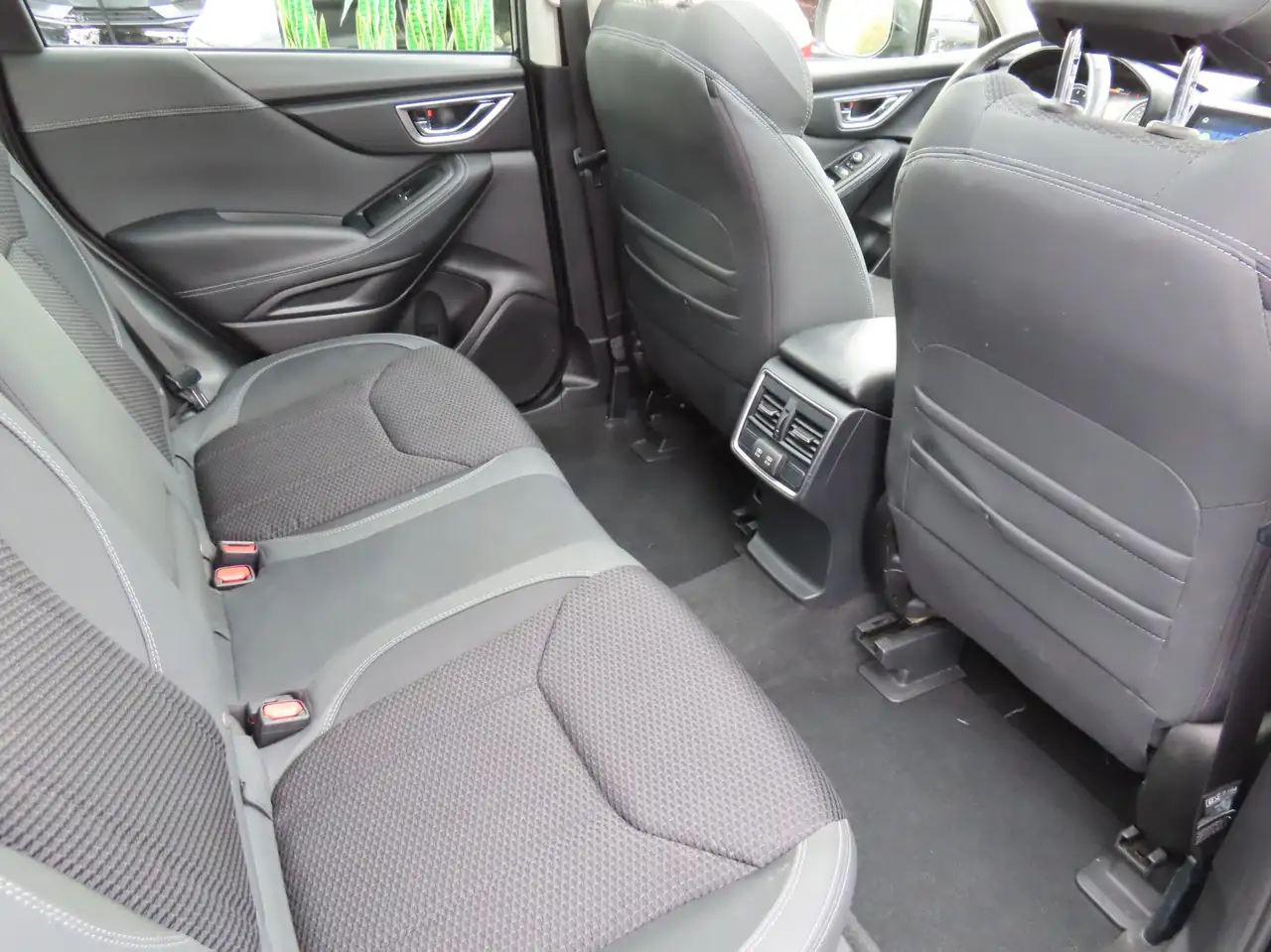 Subaru Forester снимка Subaru Forester