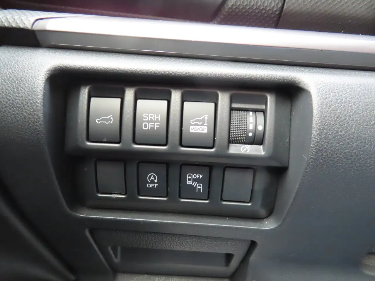 Subaru Forester снимка Subaru Forester