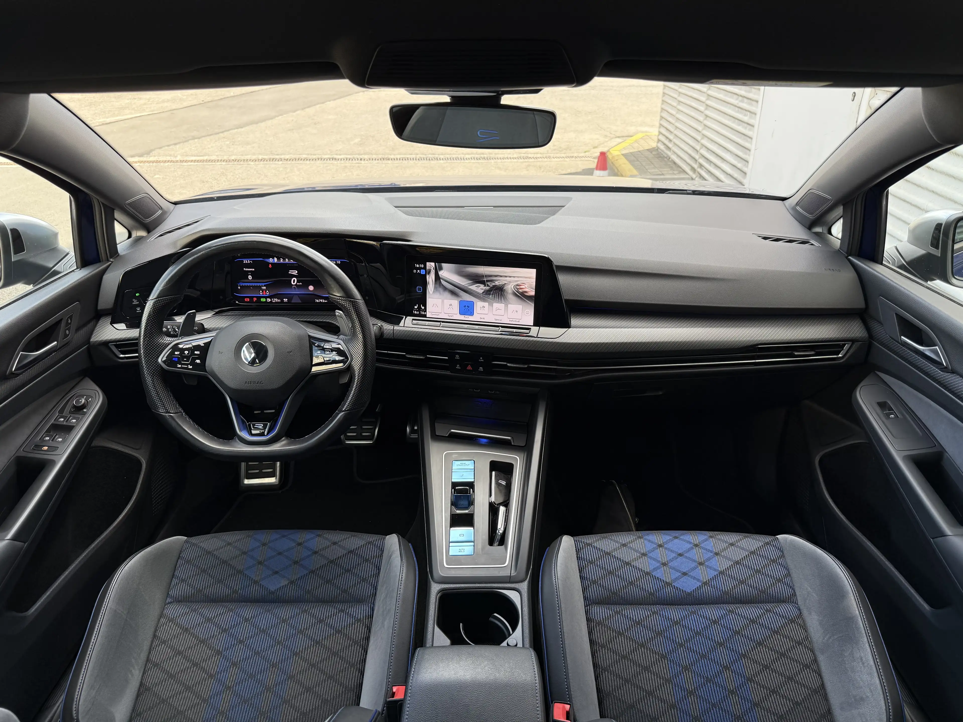 Volkswagen Golf R 8 PERFORMANCE 320CH DSG7 4MOTION RACE/NURBUNGRING — photo 10