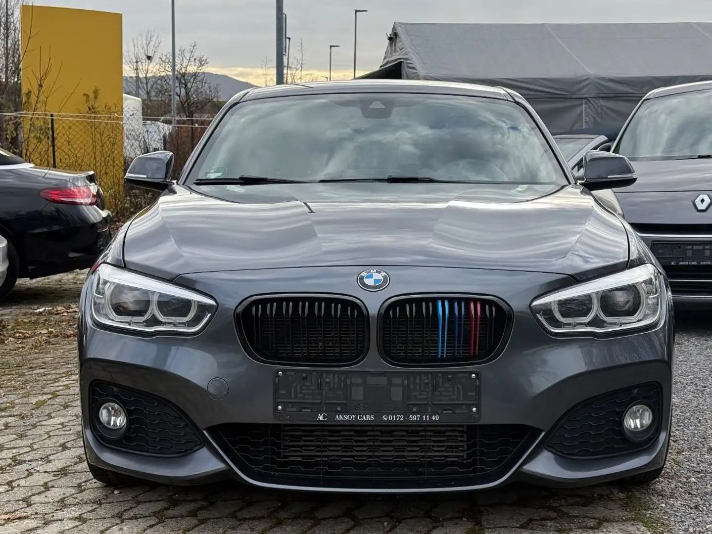 BMW 120 i M Sport/Klima/Alcantara/Navi/PD/M-Paket Gris - 1