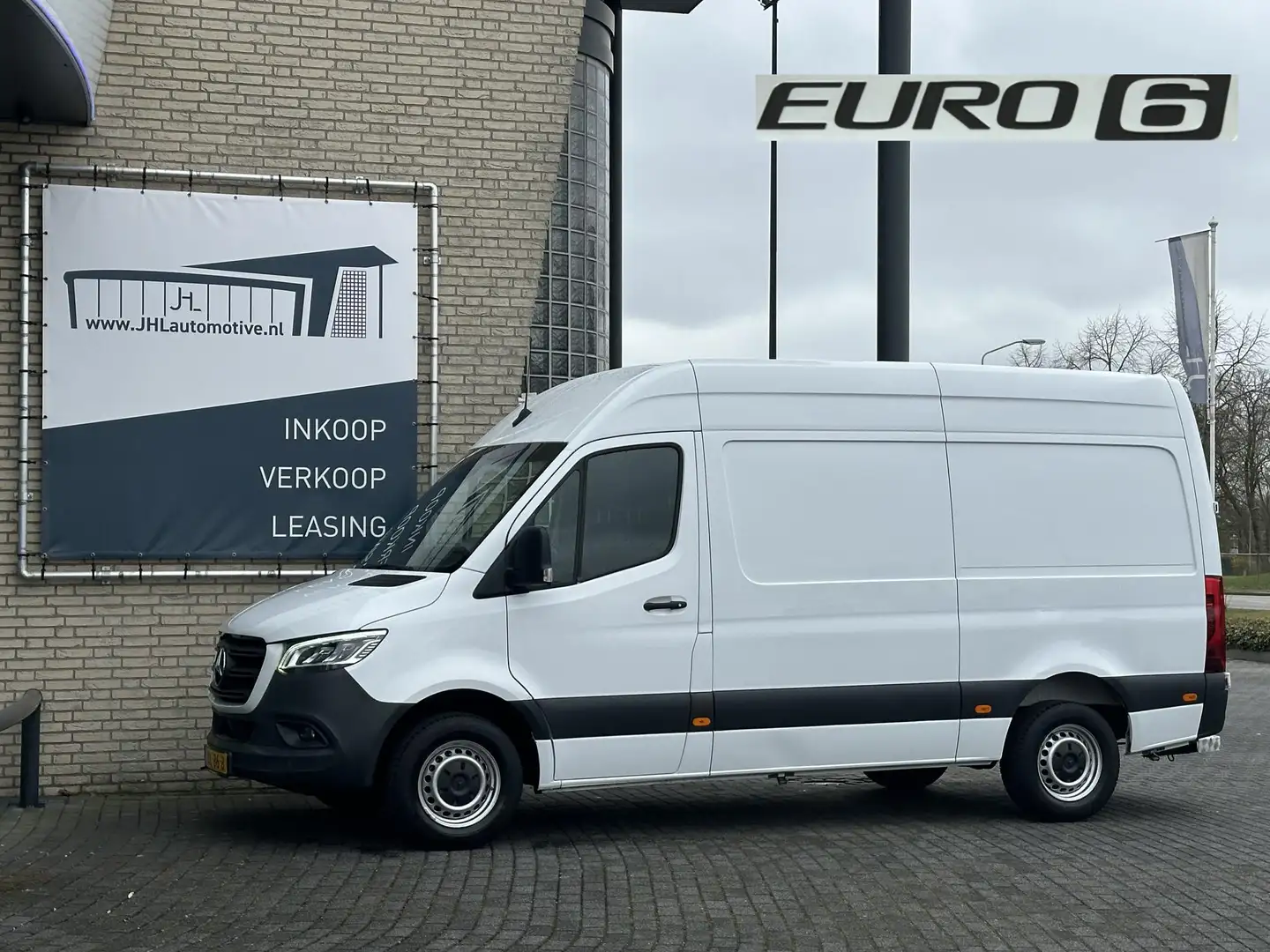 Mercedes-Benz Sprinter 315 1.9 CDI L2H2*LED*MBUX*HAAK*CRUISE*NAVI*CAM*TEL Wit - 1