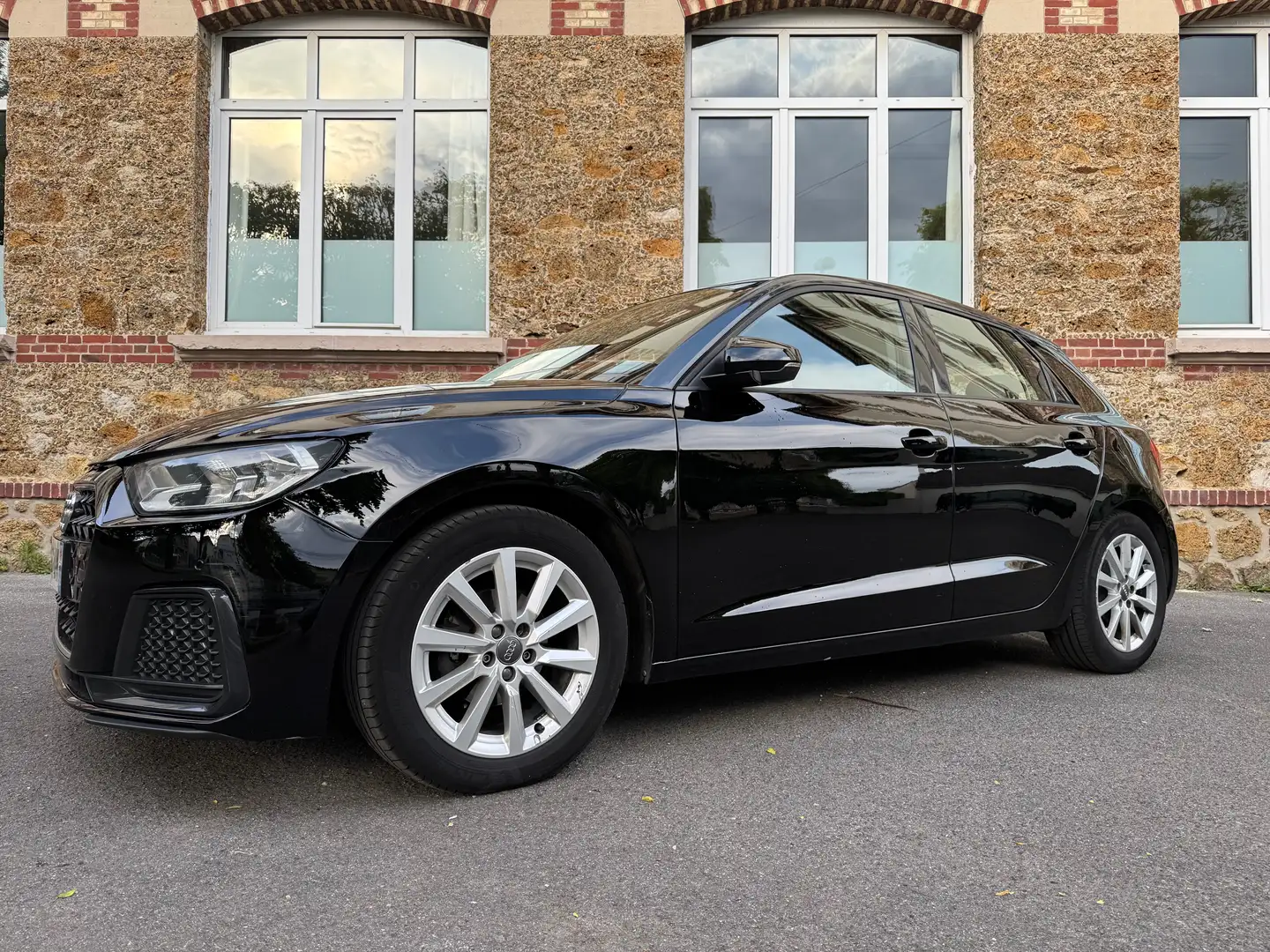 Audi A1 A1 Sportback 25 TFSI 95 ch S tronic 7 Design Noir - 1