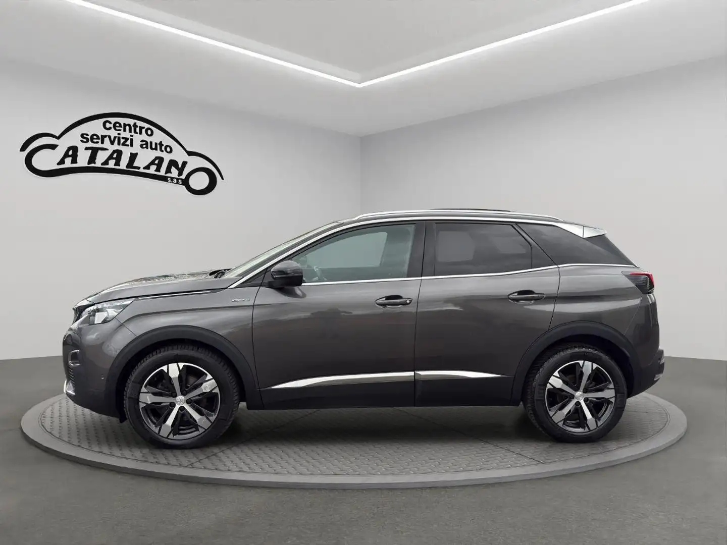 Peugeot 3008 BlueHDi 120 cv EAT6 S&S GT Line TETTO APRIBILE Grigio - 2