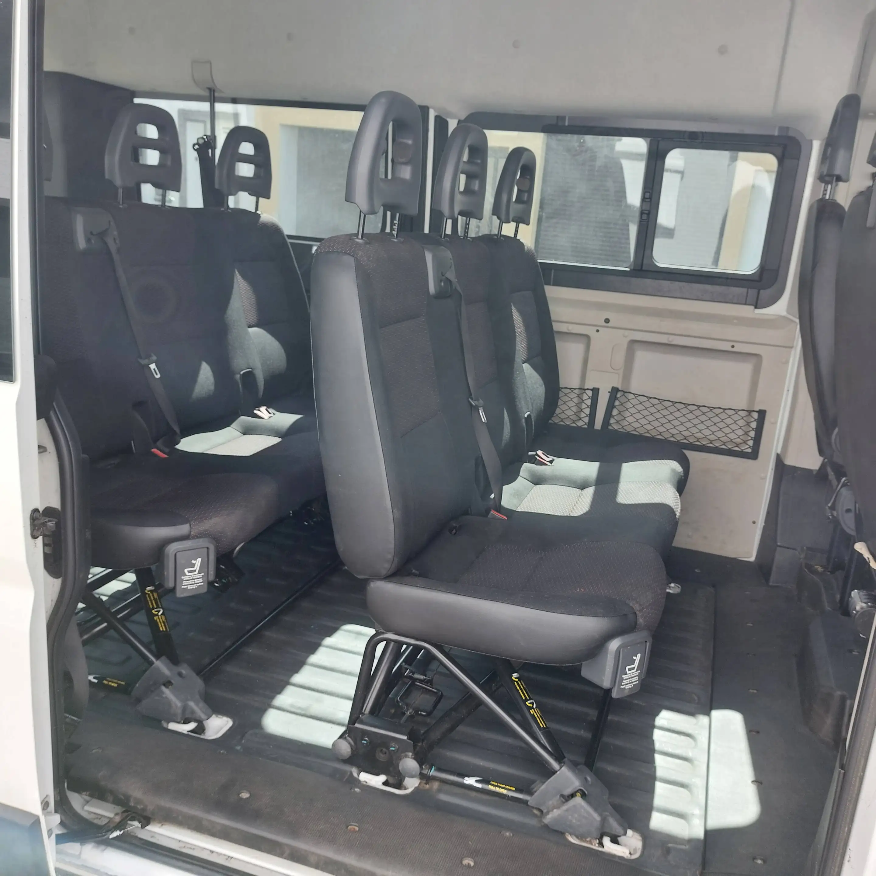 Peugeot Boxer 333 L2H2 KLIMAAUTOM, 9-PLÄTZ,Nur 75 TKm TÜV-NEU 1-HAND — photo 10
