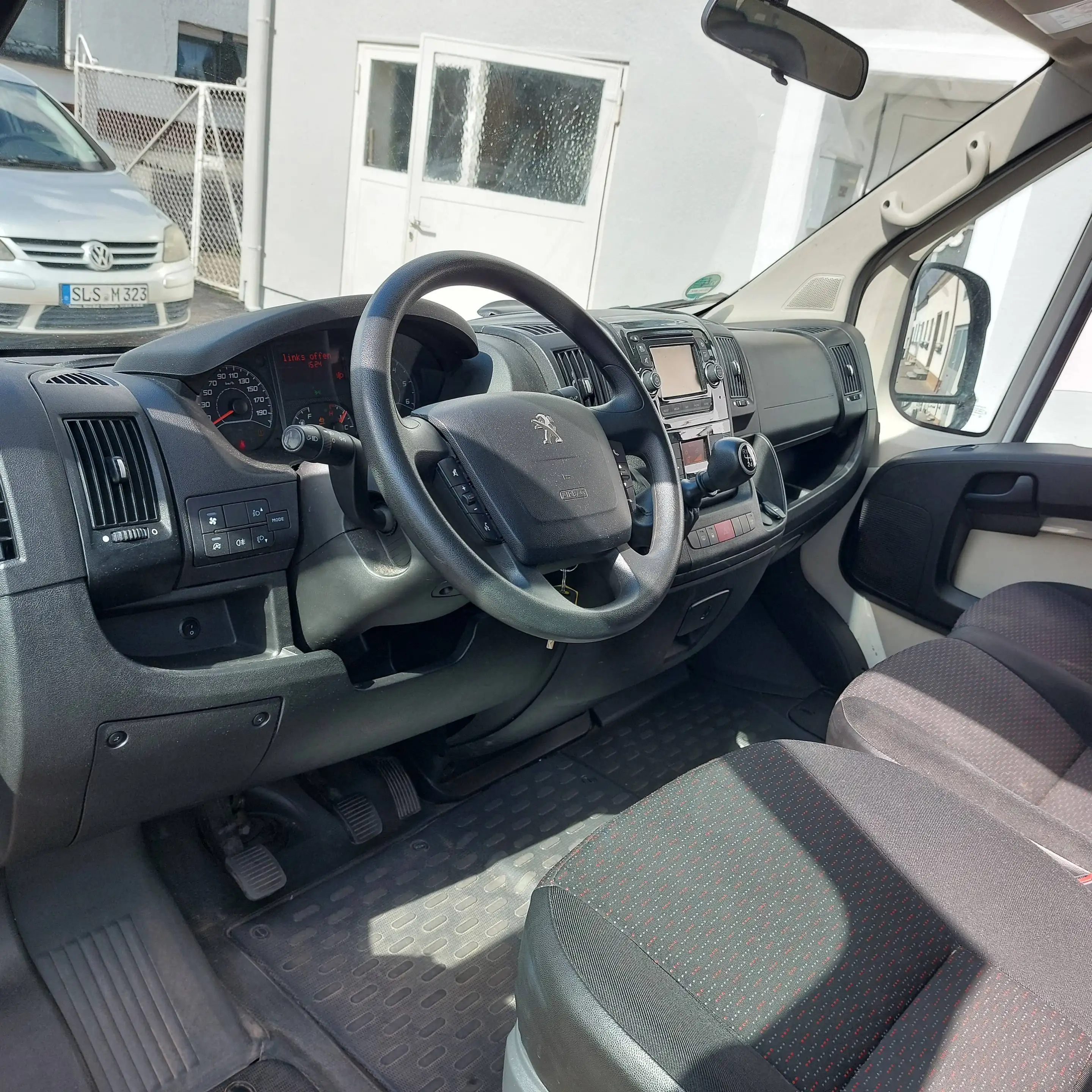 Peugeot Boxer 333 L2H2 KLIMAAUTOM, 9-PLÄTZ,Nur 75 TKm TÜV-NEU 1-HAND — photo 13