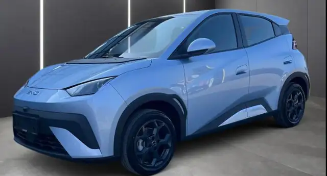 BYD Dolphin SURF BOOST 88cv Batteria 43.2kwh