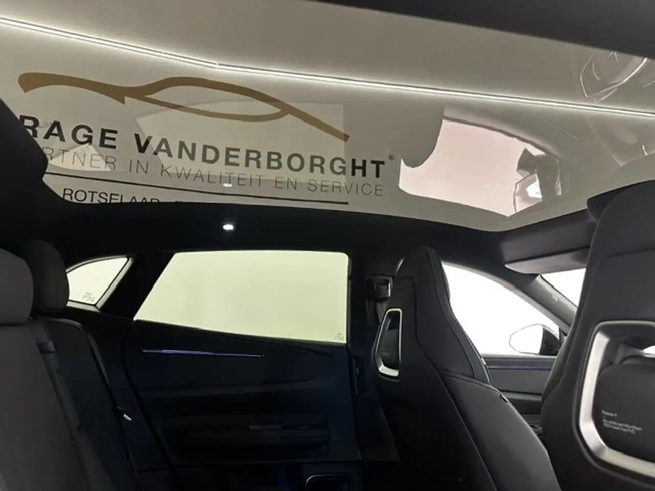 2026 Polestar 4 LONG RANGE NIEUW-OKM, photograph 9