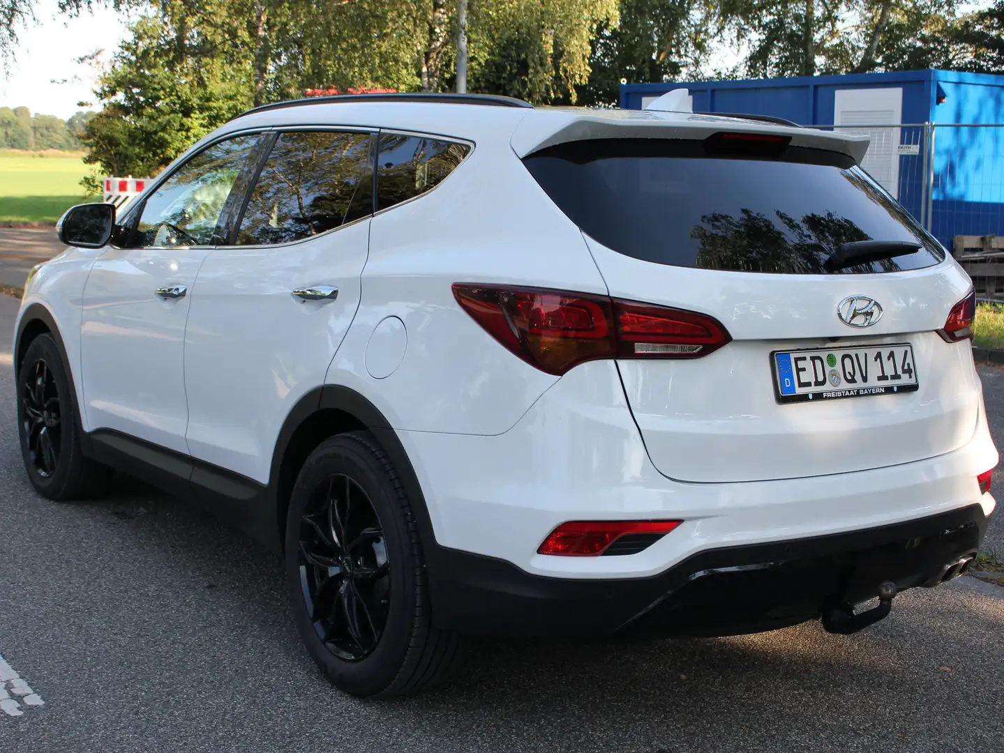 Hyundai SANTA FE Santa Fe blue 2.2 CRDI 4WD Automatik Premium Weiß - 1