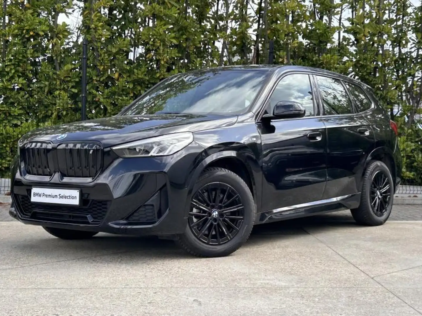 BMW iX1 xD30 Negro - 1