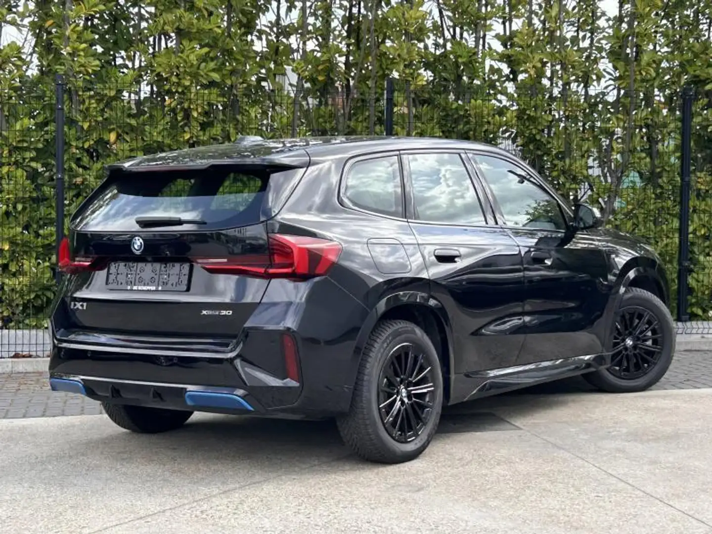 BMW iX1 xD30 Negro - 2