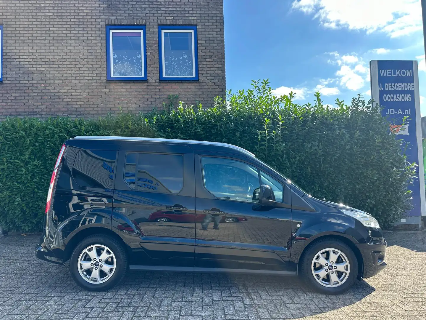 Ford Tourneo Connect Compact 1.0 Titanium Climate C, Cruise C, Stoelver Noir - 2
