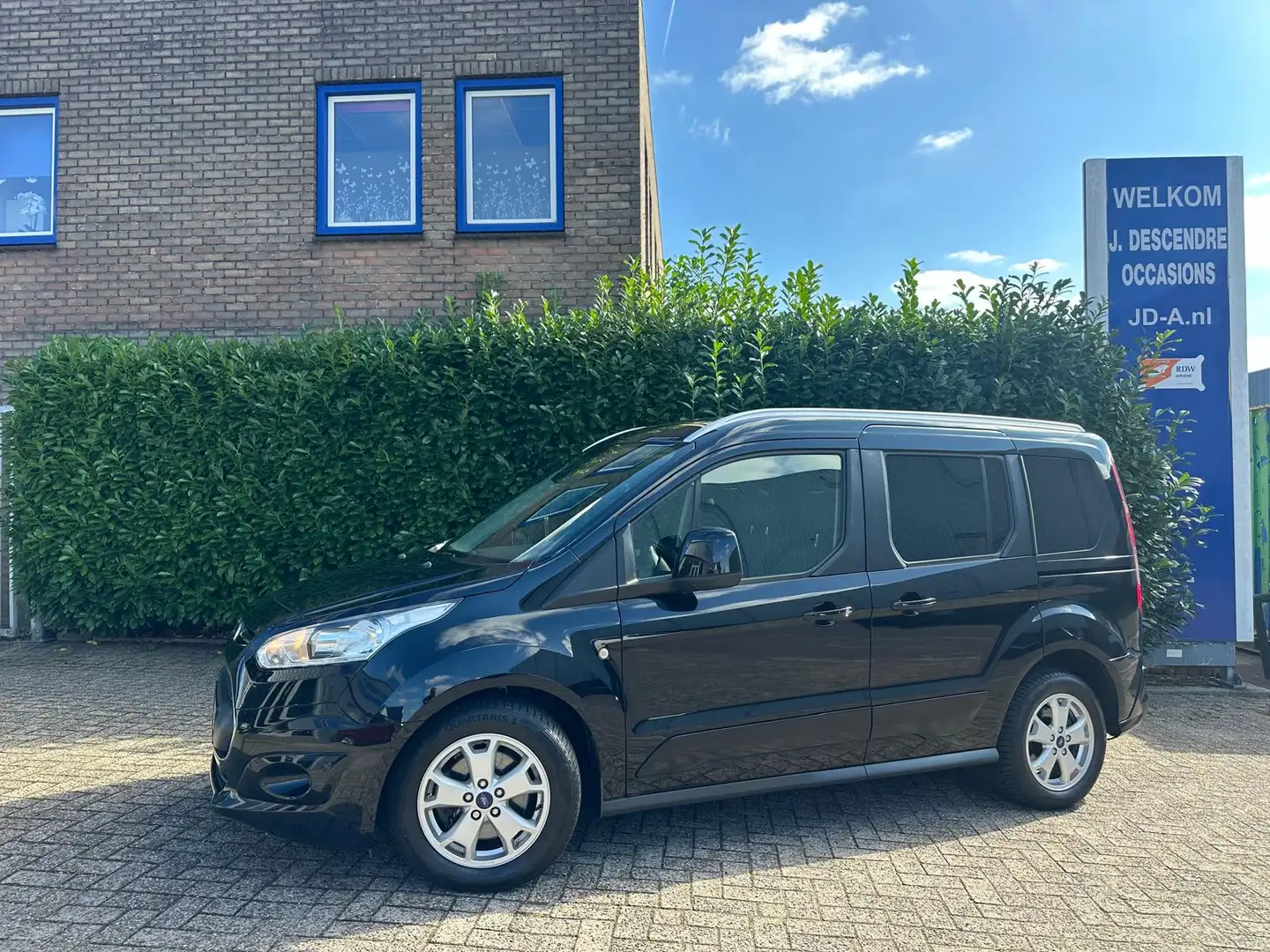 Ford Tourneo Connect Compact 1.0 Titanium Climate C, Cruise C, Stoelver Noir - 1
