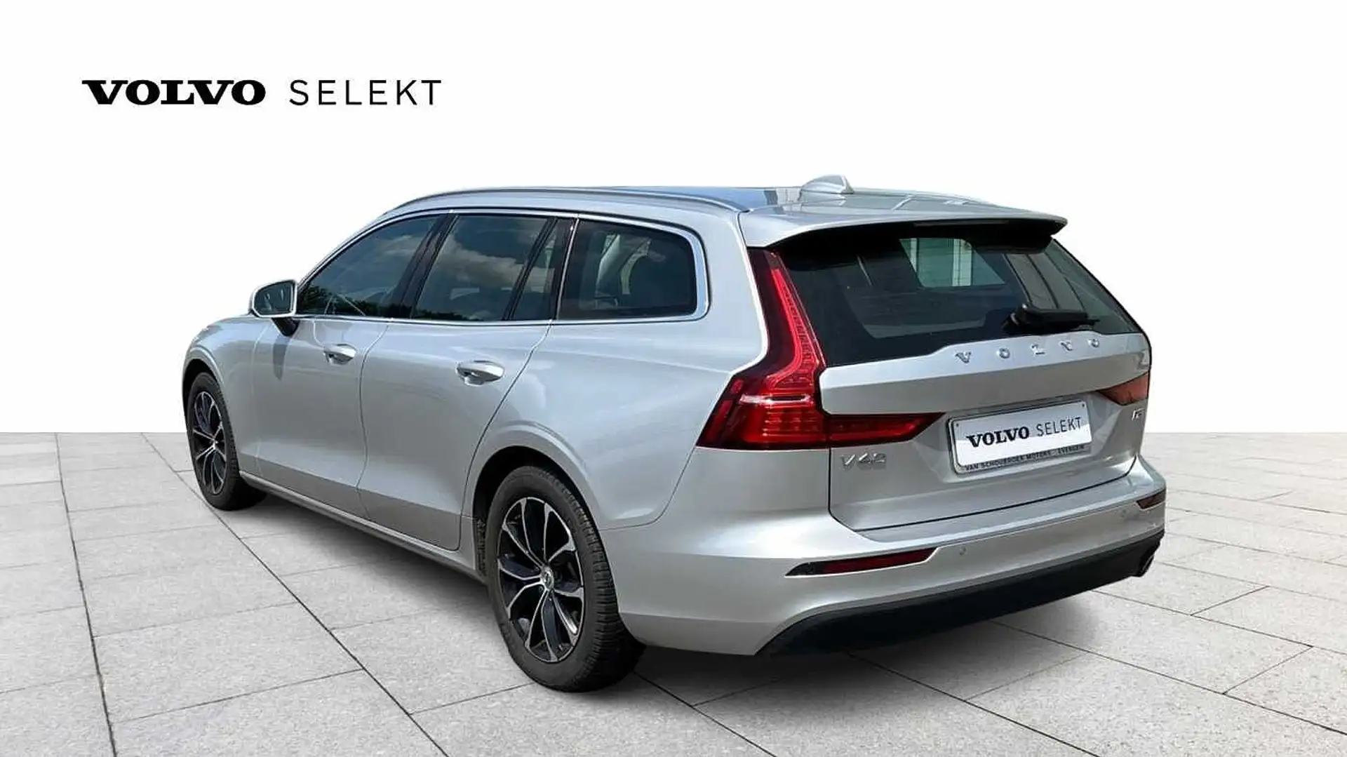 Volvo V60 Momentum D3 Geartronic Argent - 2