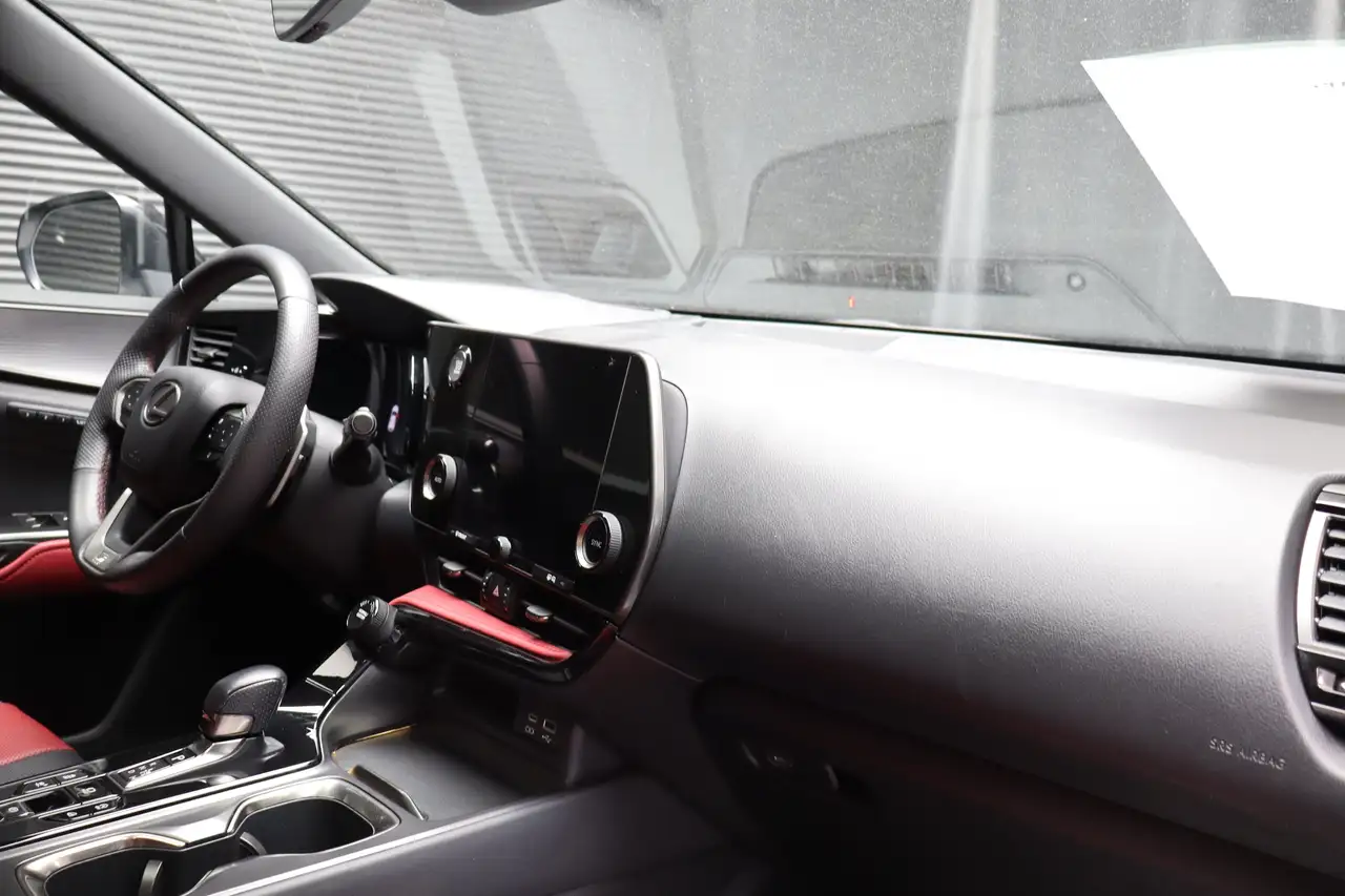 Lexus NX photo Lexus NX