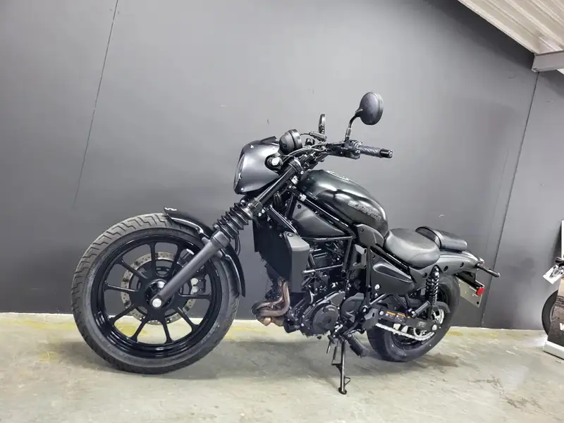 Kawasaki Eliminator 500 SE - foto 8