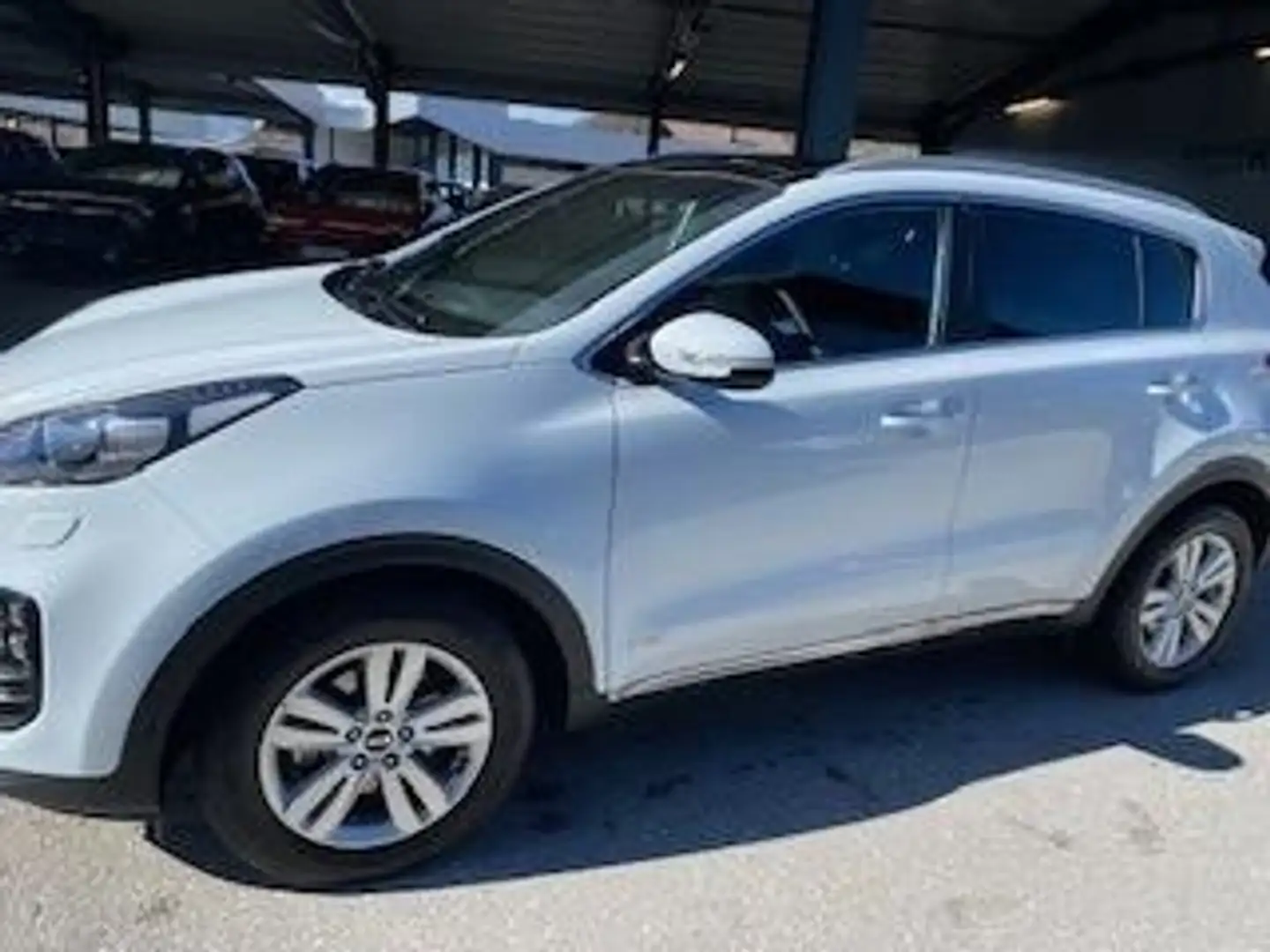 Kia Sportage 2,0 CRDI AWD GT-Line Aut. Weiß - 2