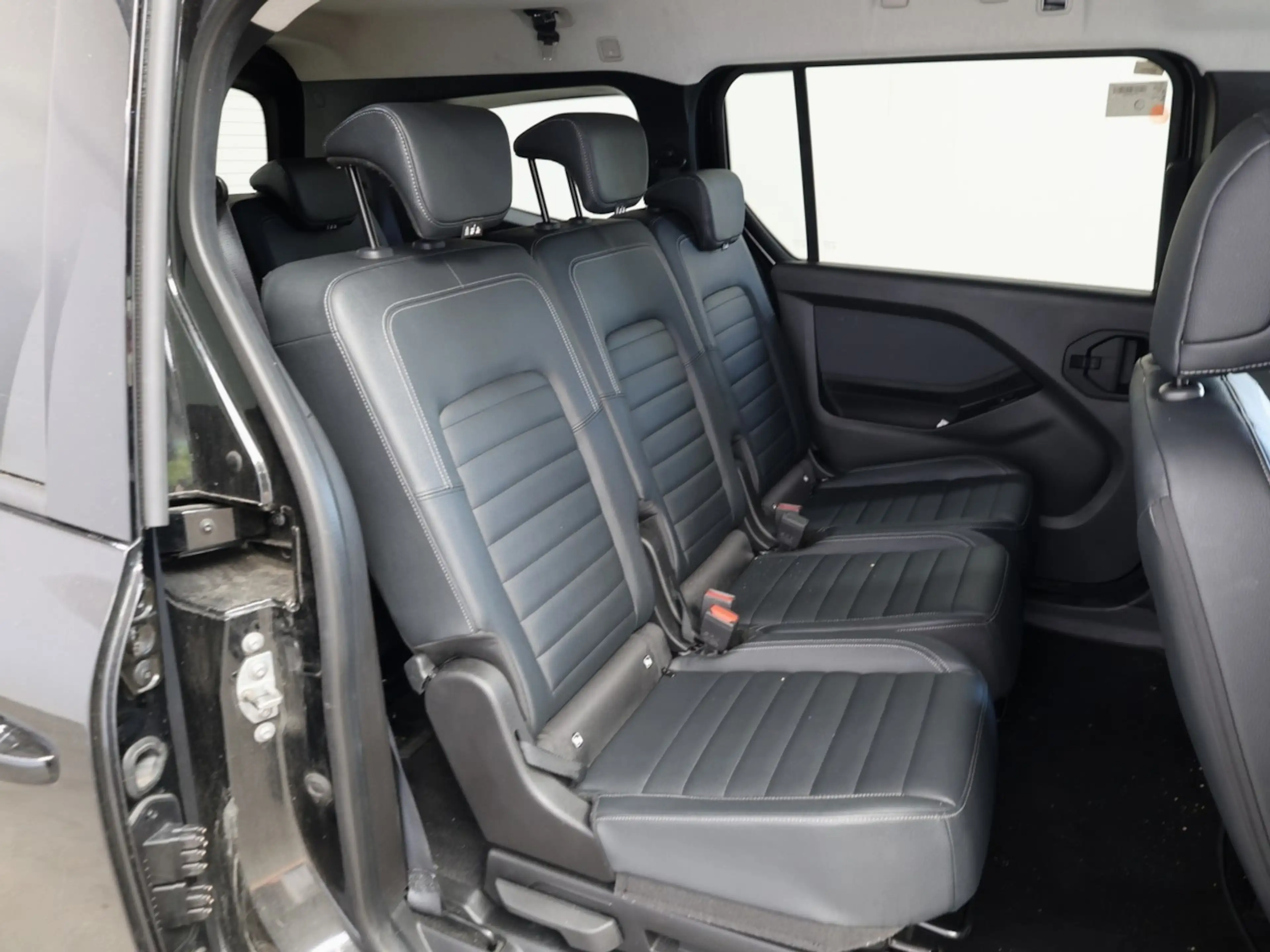 Mercedes-Benz T-Class lang,Progressive,7Sitze,Automatik,LED,Navi — photo 8