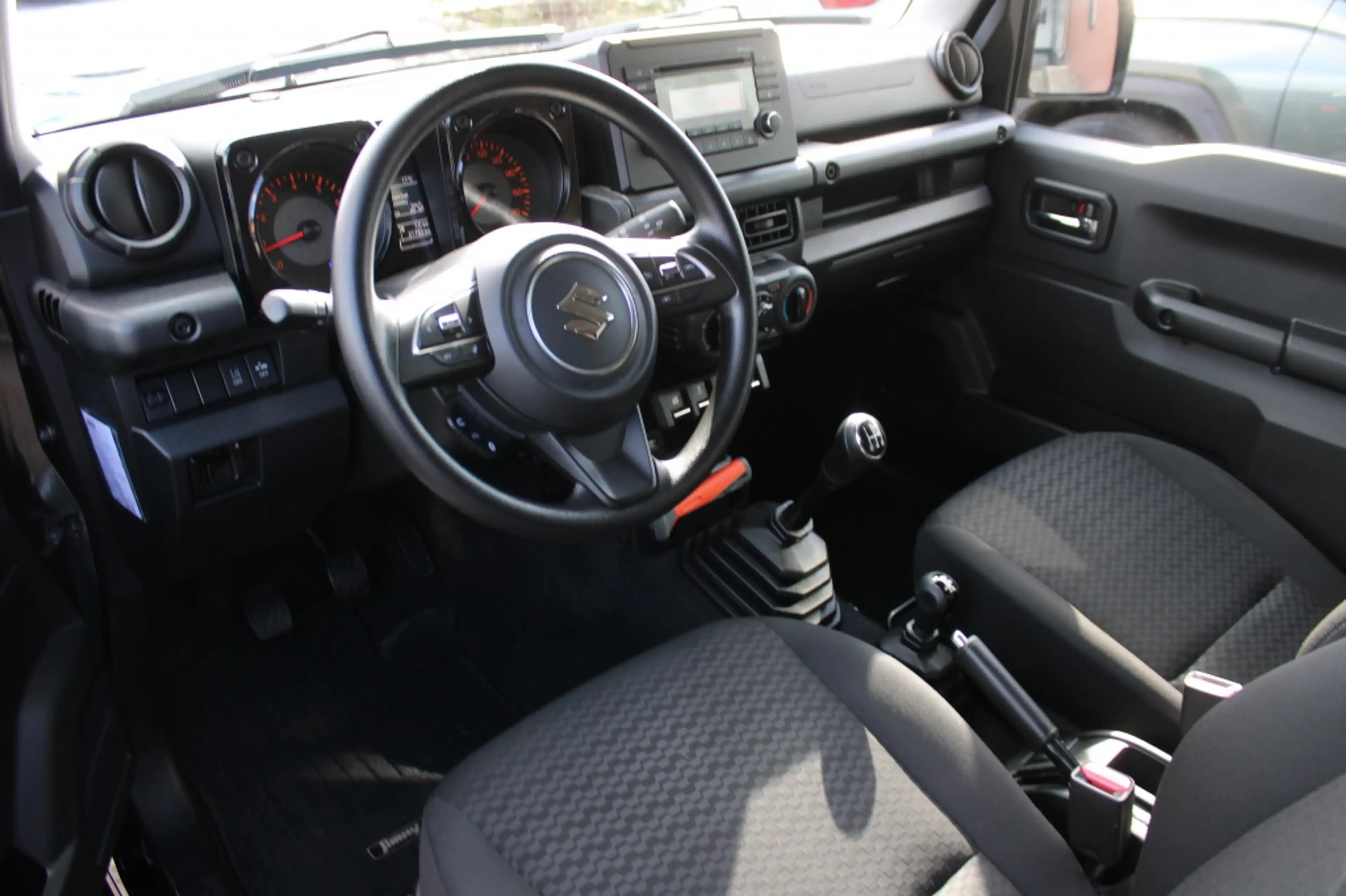 Suzuki Jimny 1.5 Professional — photo 2
