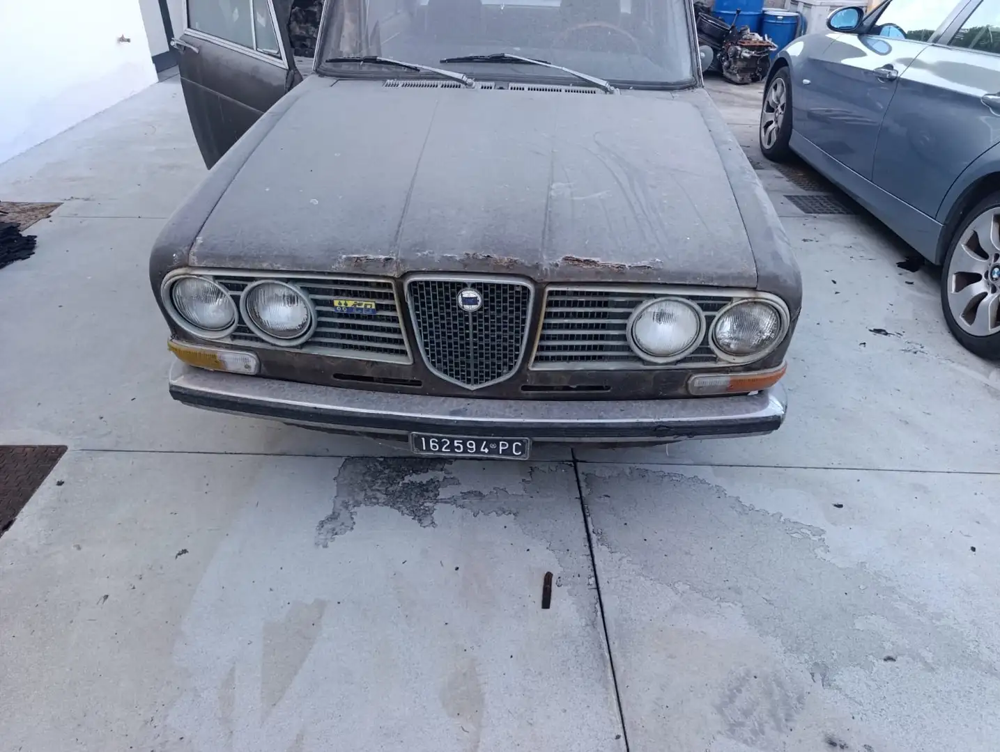 Lancia Flavia da restauro o ricambi - 2
