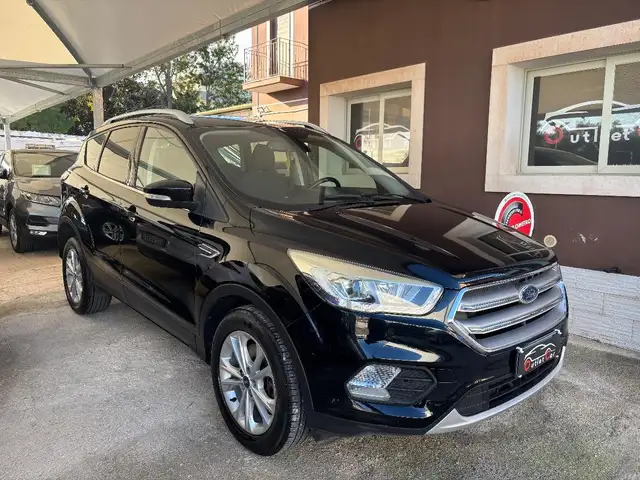 Ford Kuga 1.5 TDCI 120CV S&S 2WD ST-Line Bus.