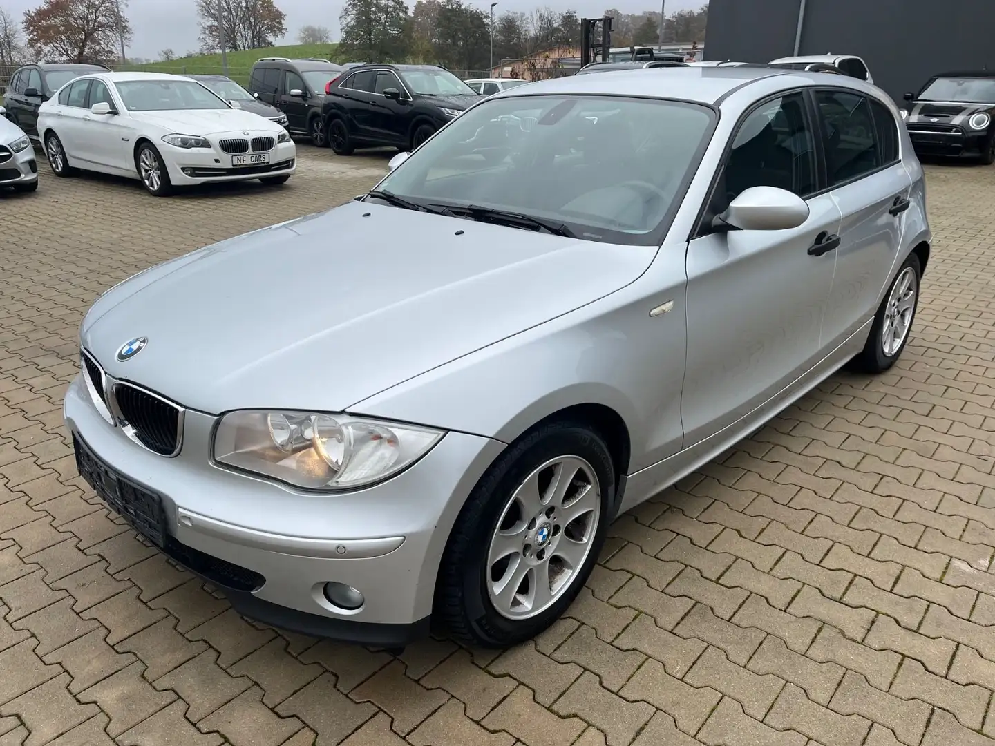 BMW 116 i Limo,Alu,SHZ,Klimaauto TÜVneu Silber - 2