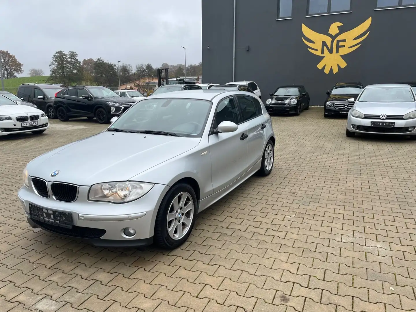 BMW 116 i Limo,Alu,SHZ,Klimaauto TÜVneu Silber - 1