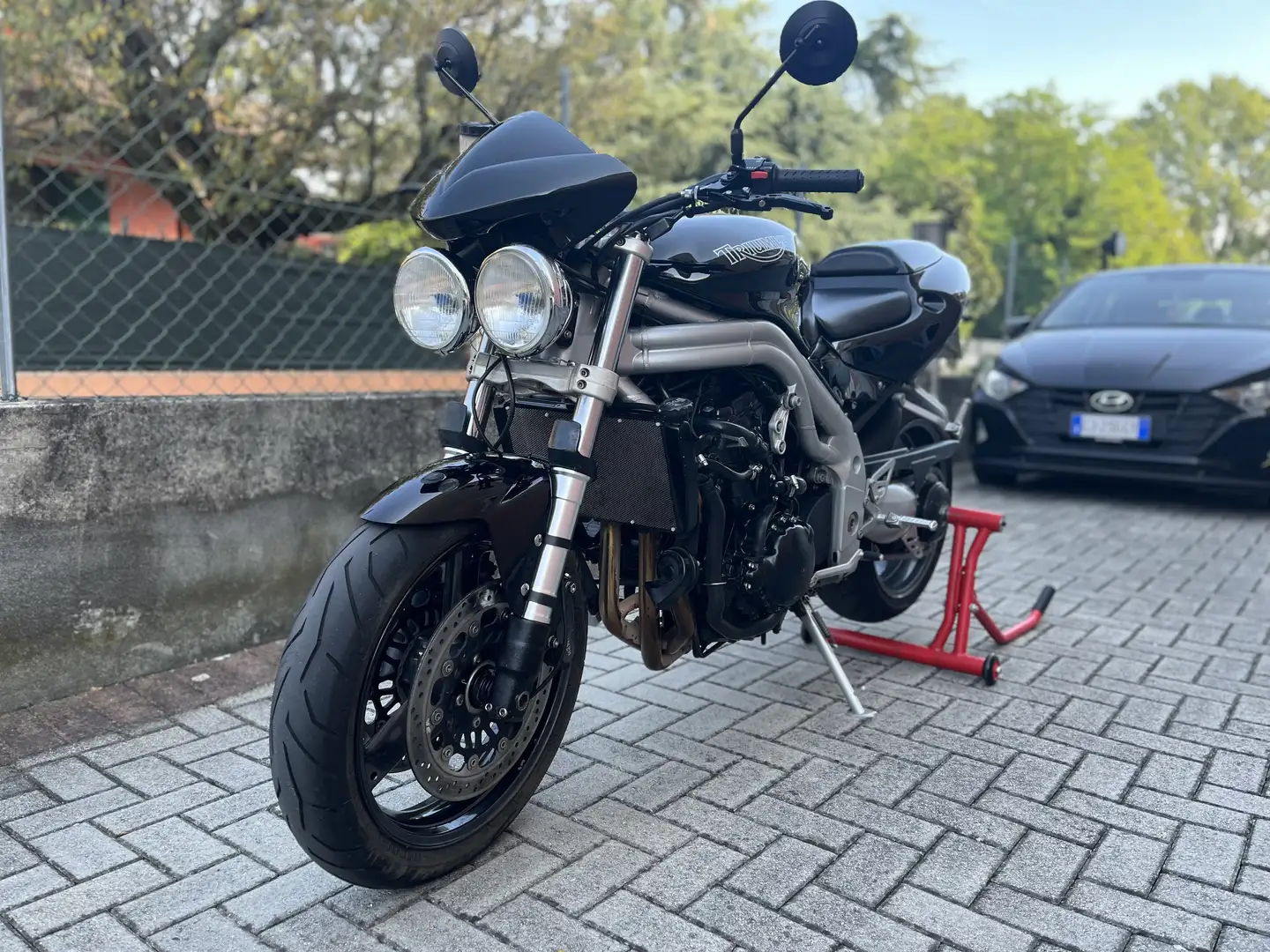 Triumph Speed Triple 955i sport - 1
