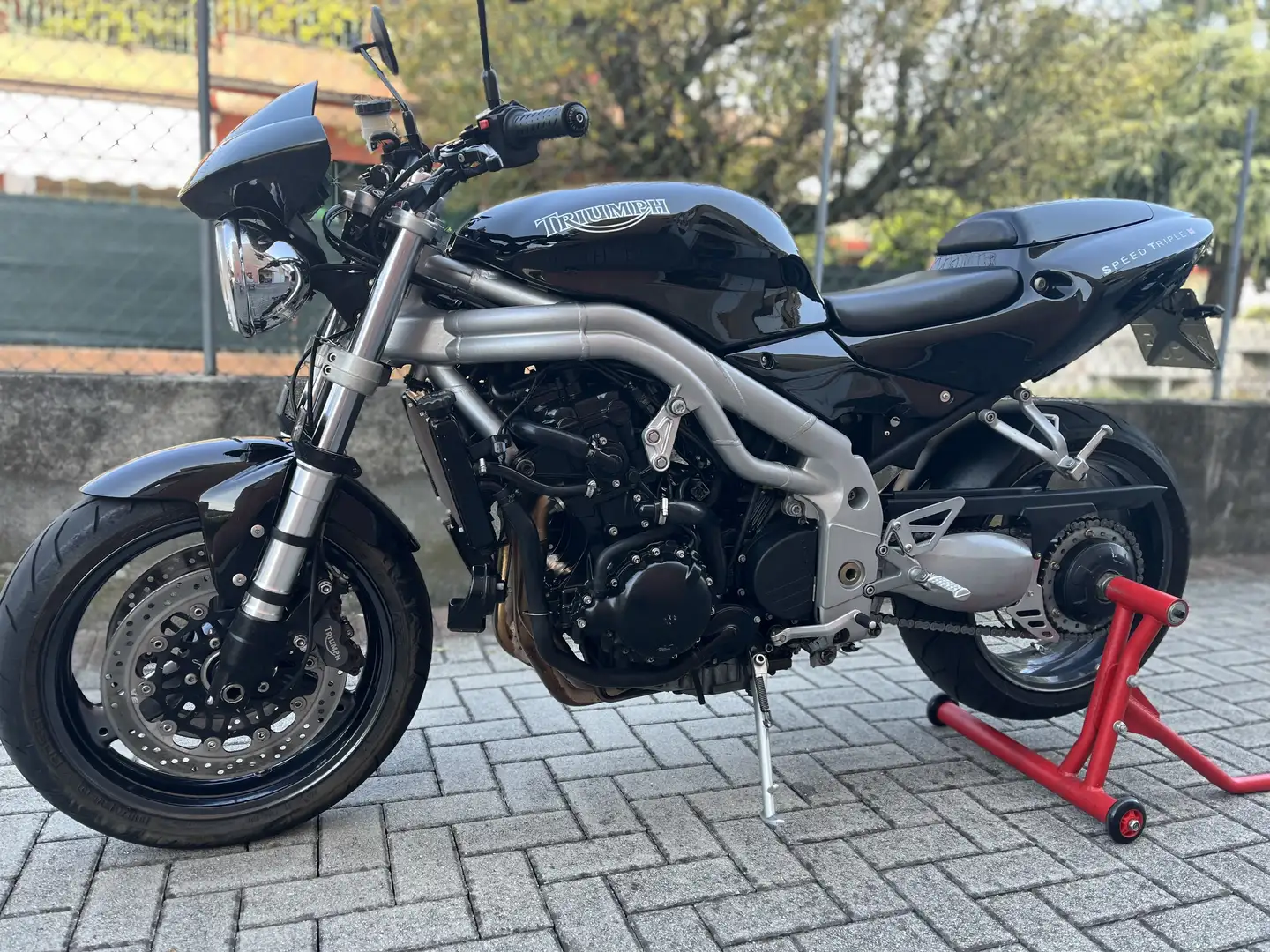Triumph Speed Triple 955i sport - 2