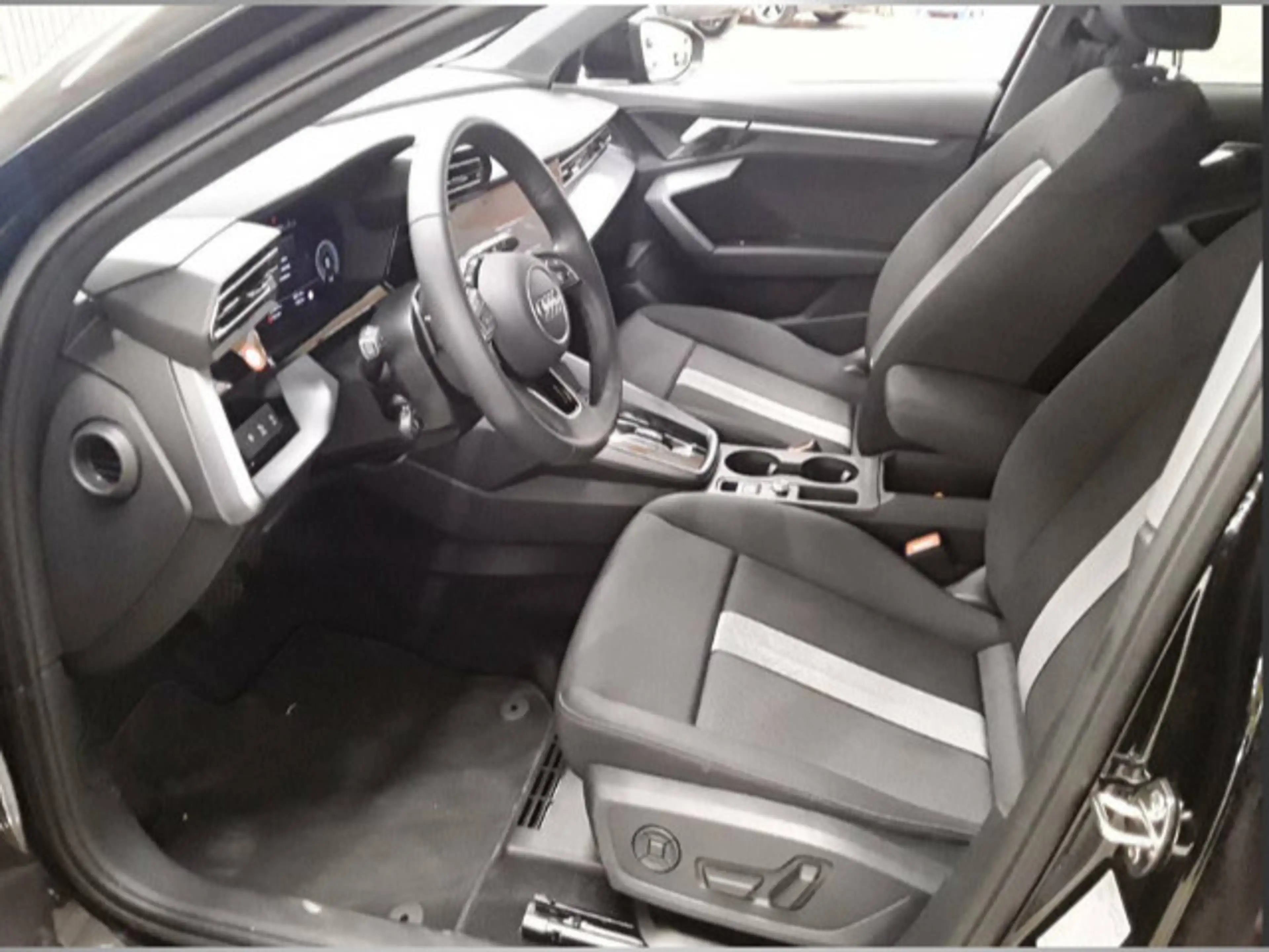 Audi A3 advanced TFSI NAVI LED AHK ACC RFK — photo 4
