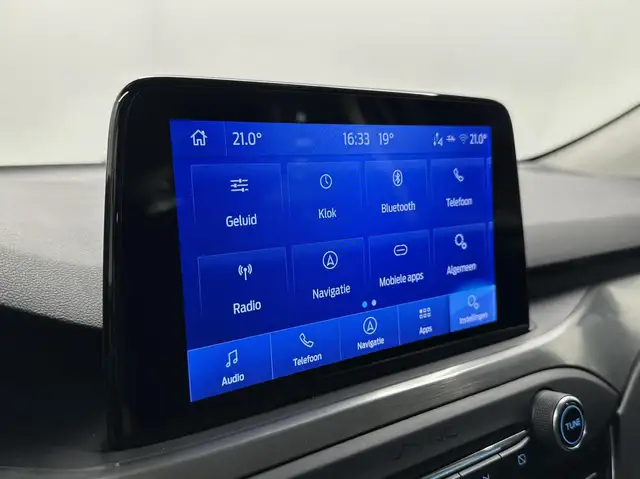 Ford Focus view 28