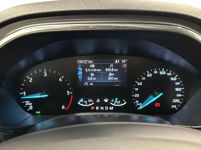 Ford Focus view 23