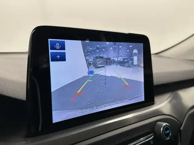Ford Focus view 30