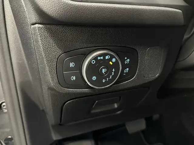 Ford Focus view 16