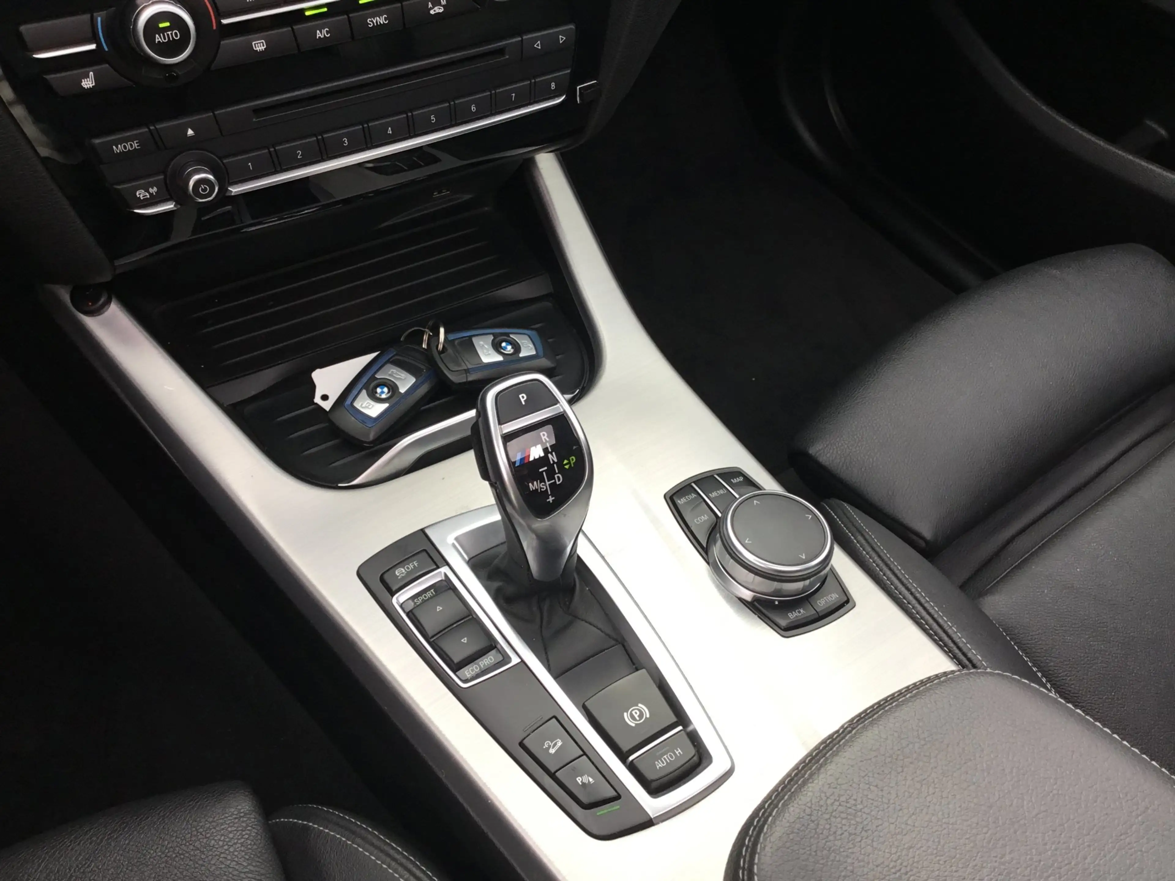 BMW X4 M40i High Executive — photo 23