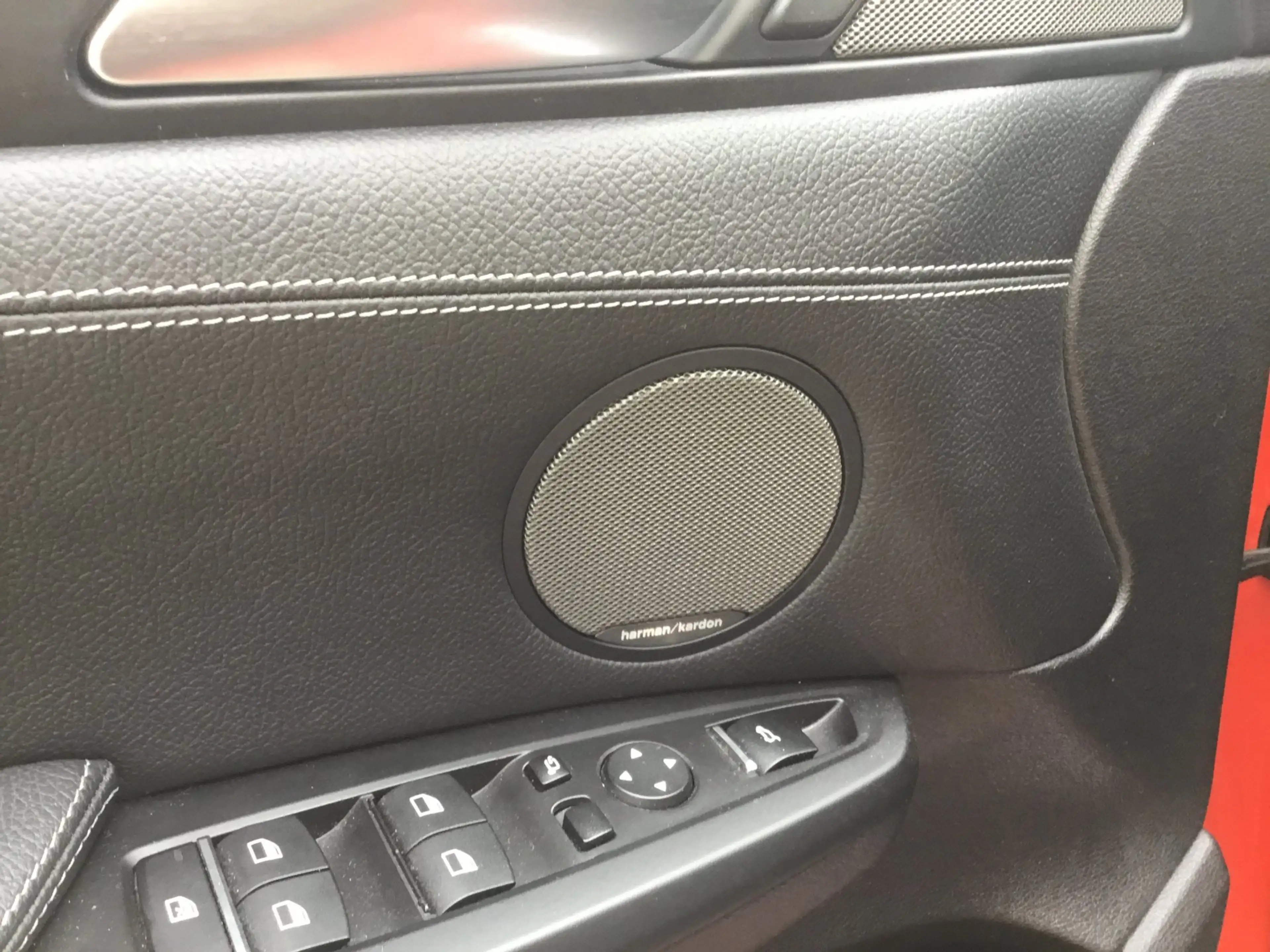 BMW X4 M40i High Executive — photo 9