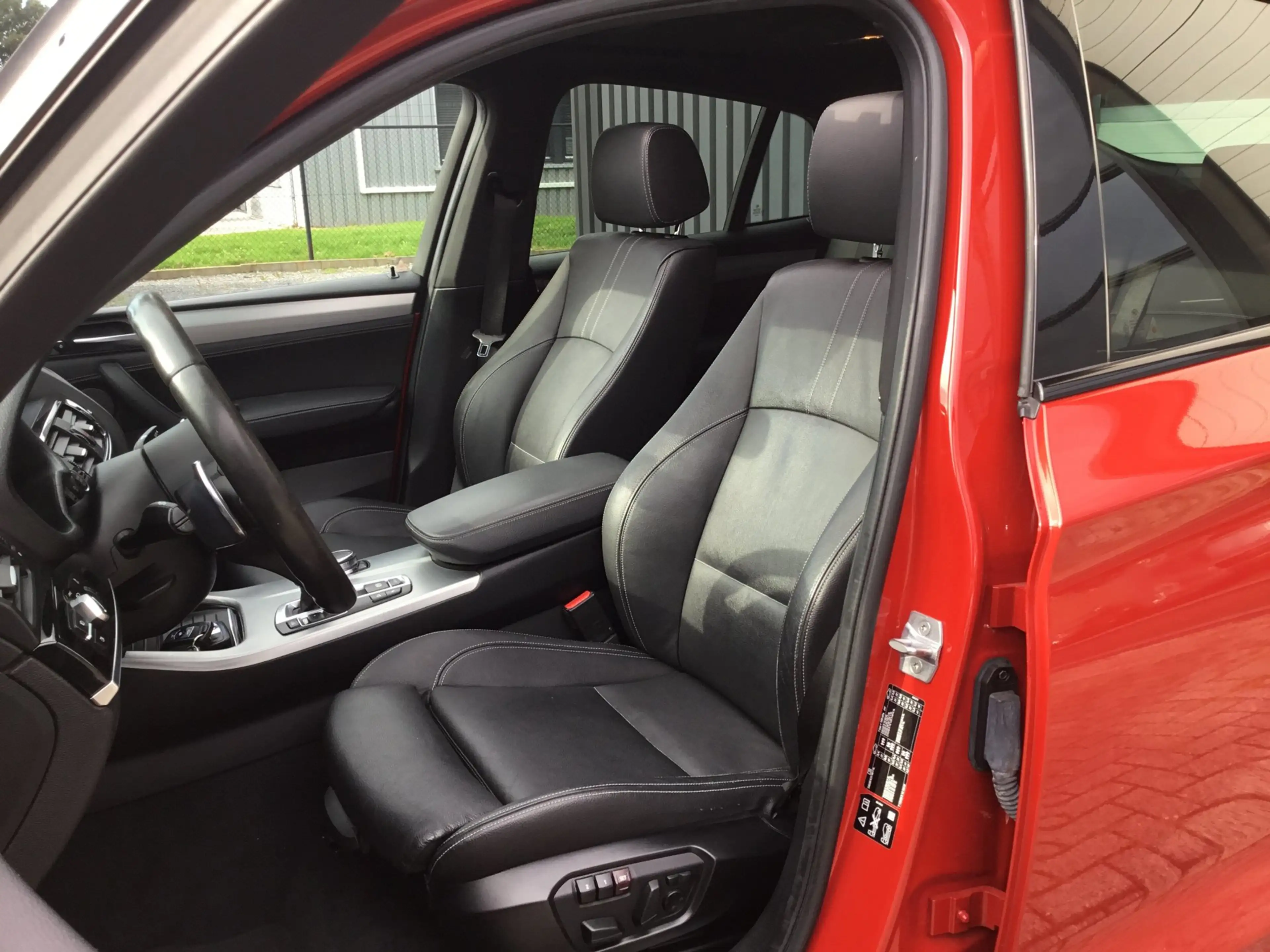 BMW X4 M40i High Executive — photo 10