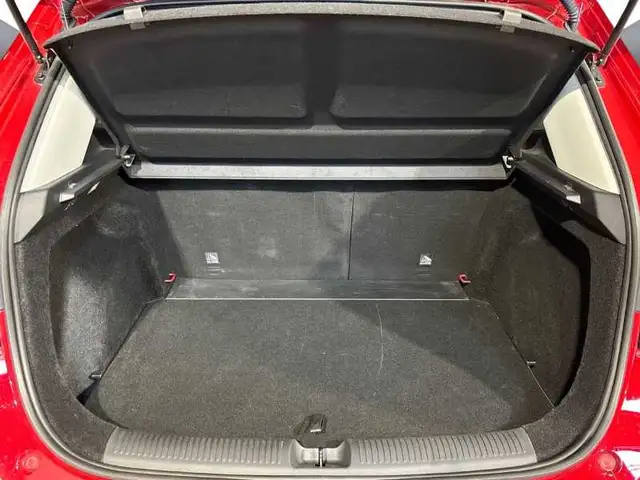 MG ZS view 7