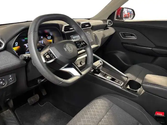 MG ZS view 11
