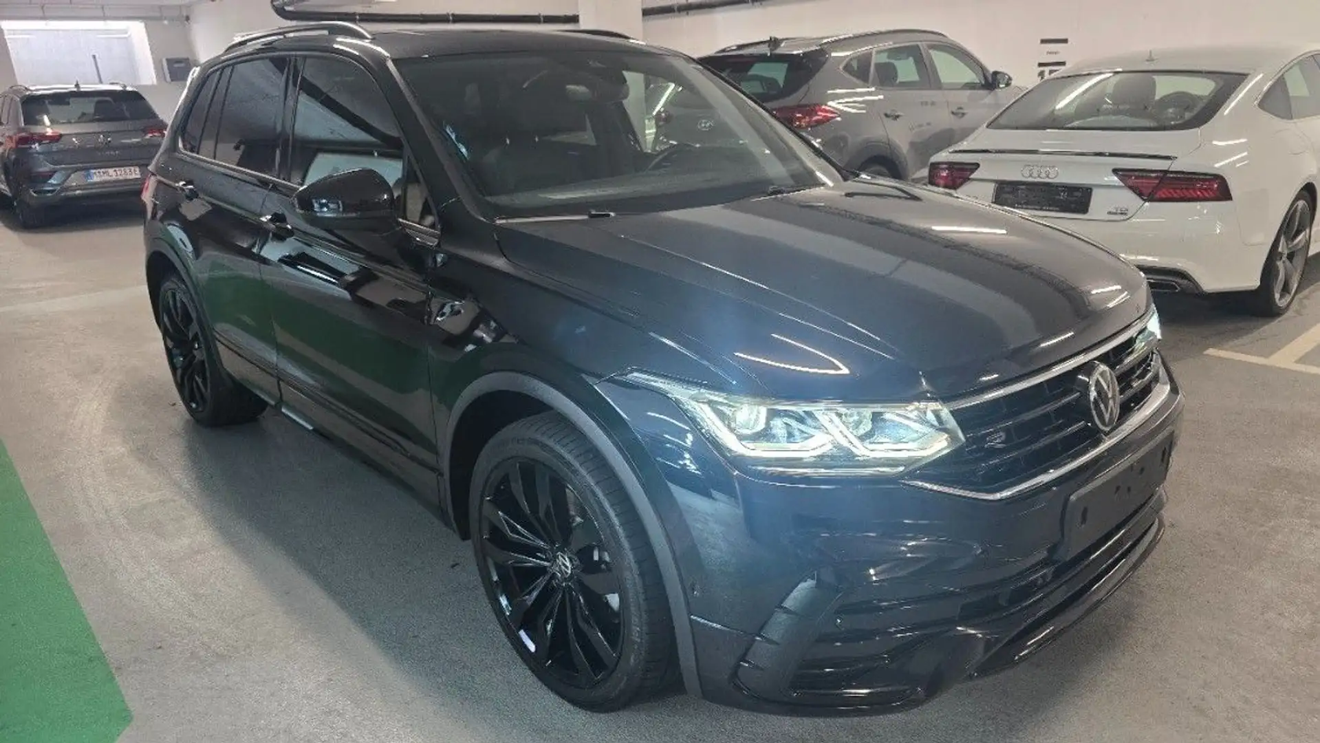Volkswagen Tiguan R-Line eHybrid BLACK /PANO/LEDER/HUD/VOLL Schwarz - 1