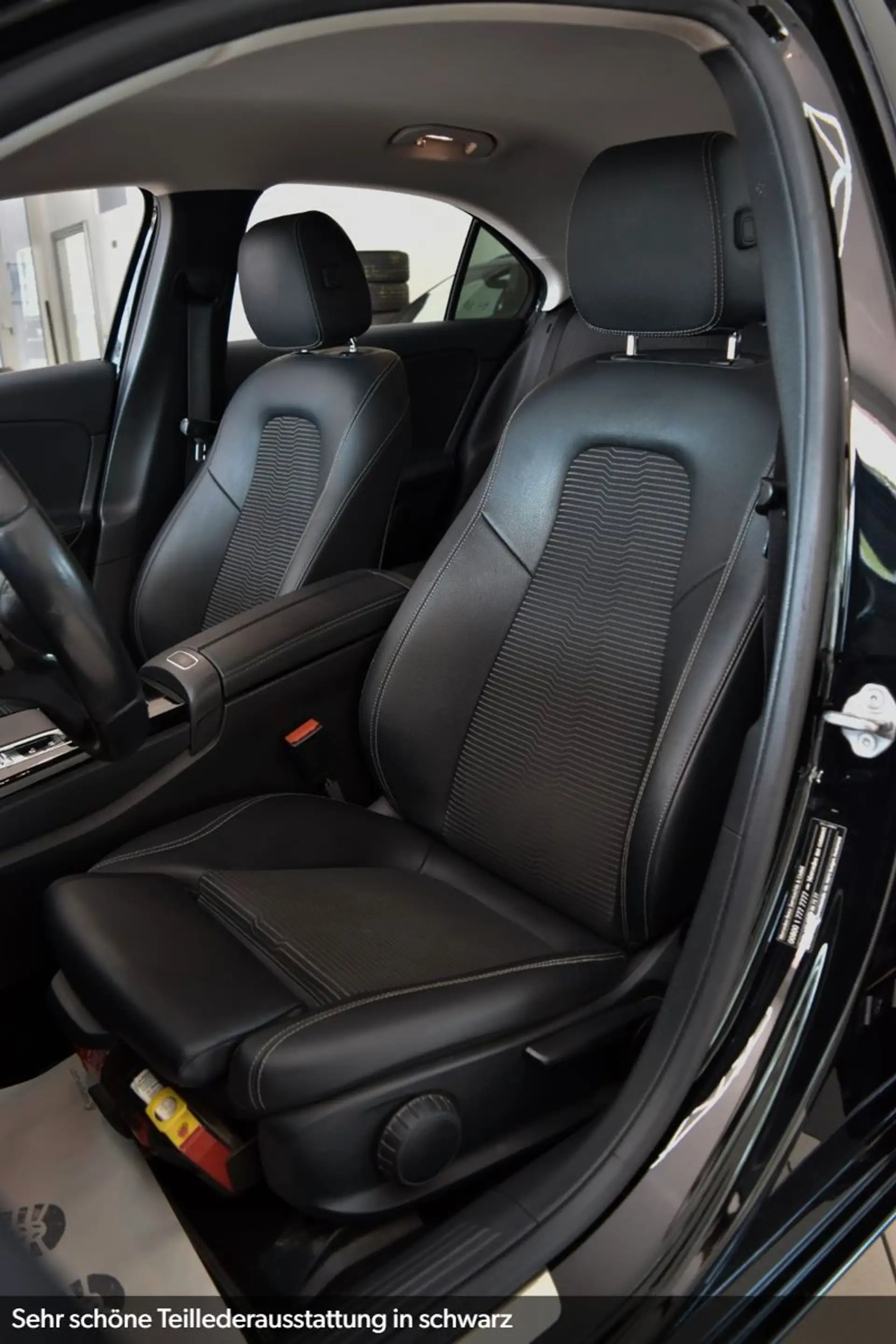 Mercedes-Benz A 220 d 4Matic Lim.~Teilleder~LED~Navi~Automatik — photo 13