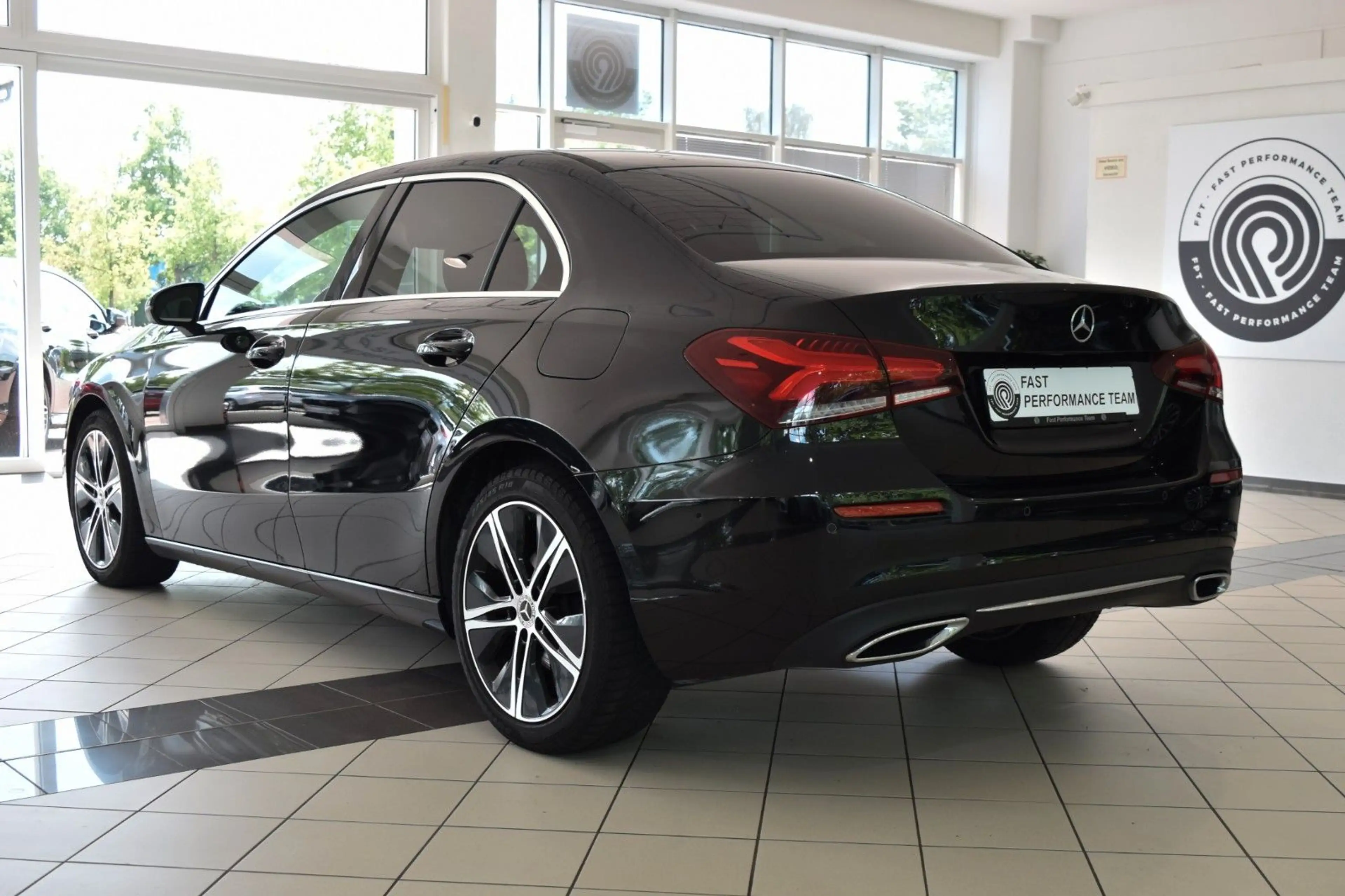 Mercedes-Benz A 220 d 4Matic Lim.~Teilleder~LED~Navi~Automatik — photo 3