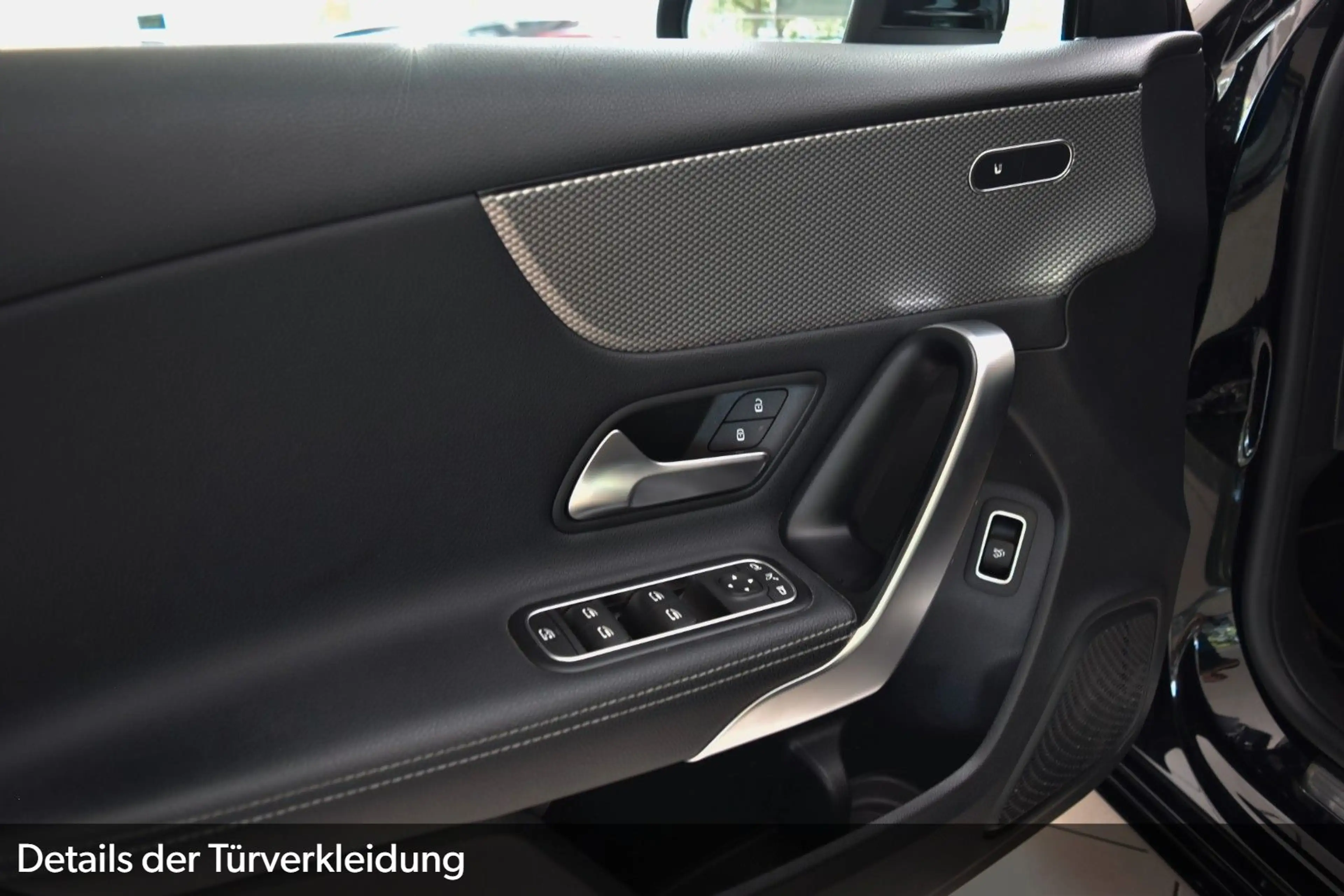 Mercedes-Benz A 220 d 4Matic Lim.~Teilleder~LED~Navi~Automatik — photo 11