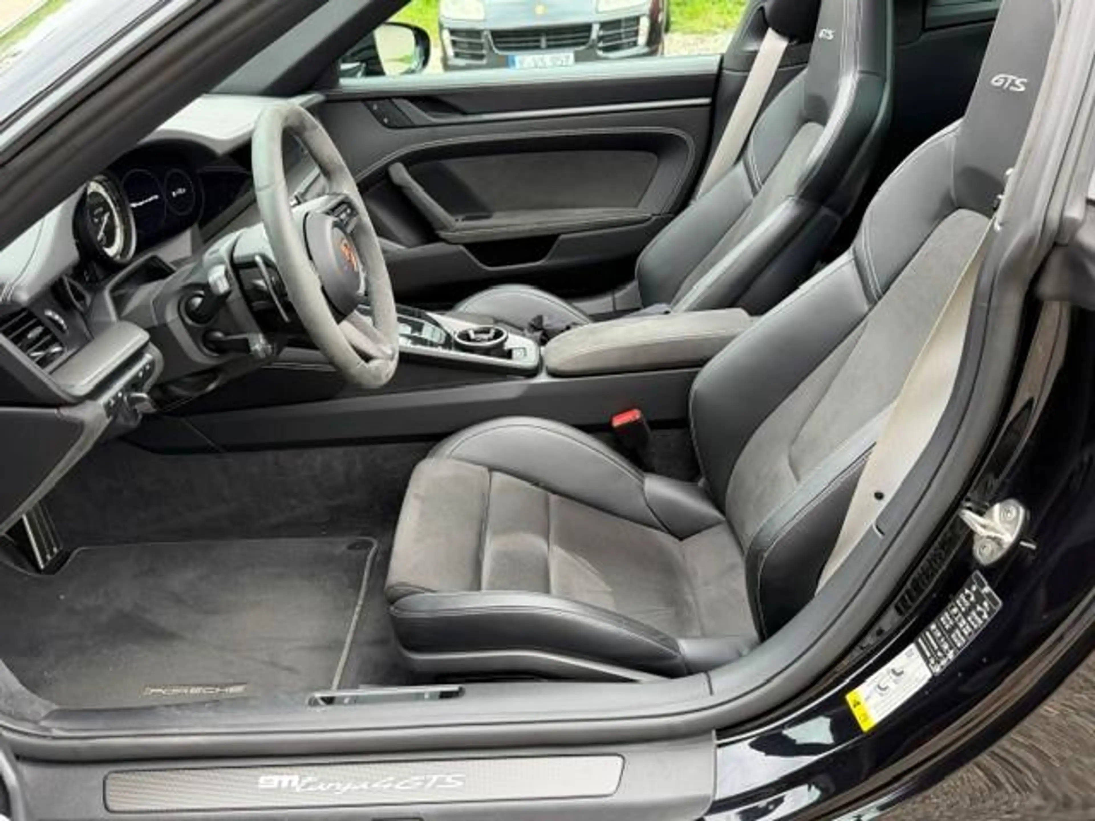 Porsche 911 992 911 Targa 4 GTS ACC/SportChrono/Matrix/Appr. — photo 3