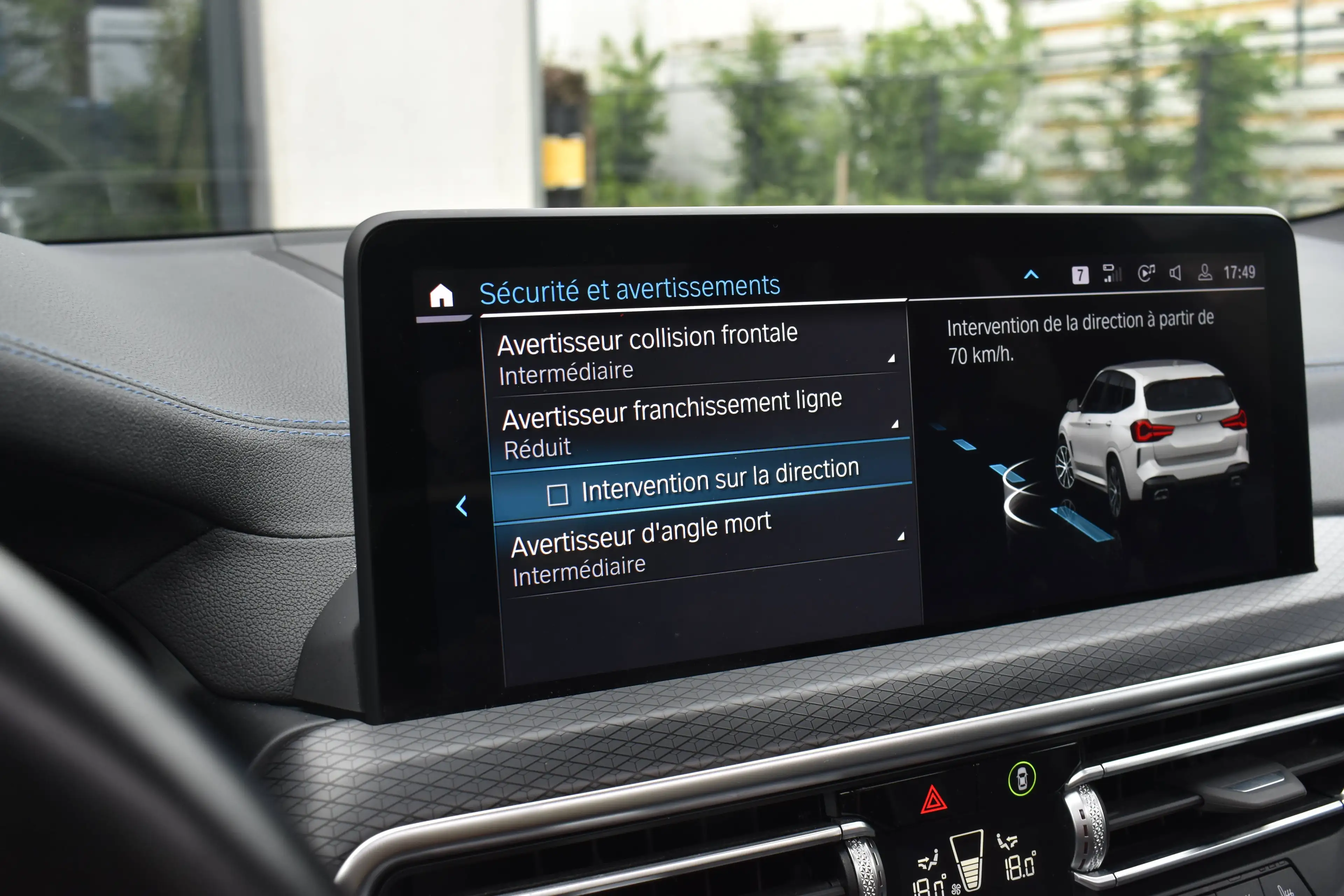 BMW X3 PHEV xDrive30e Pack M *Pano* Black/Pearl White — photo 9