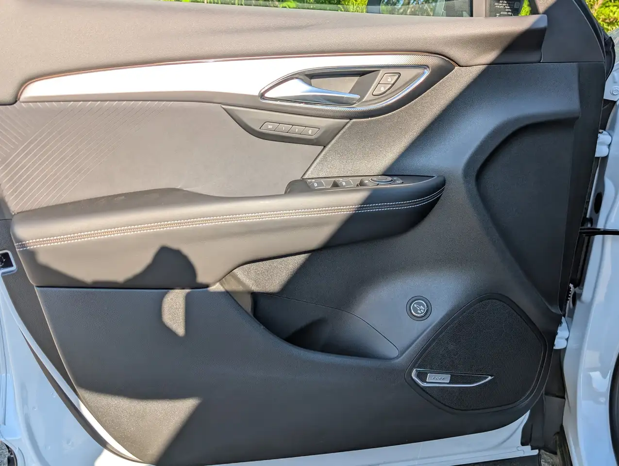 Buick Envision снимка Buick Envision