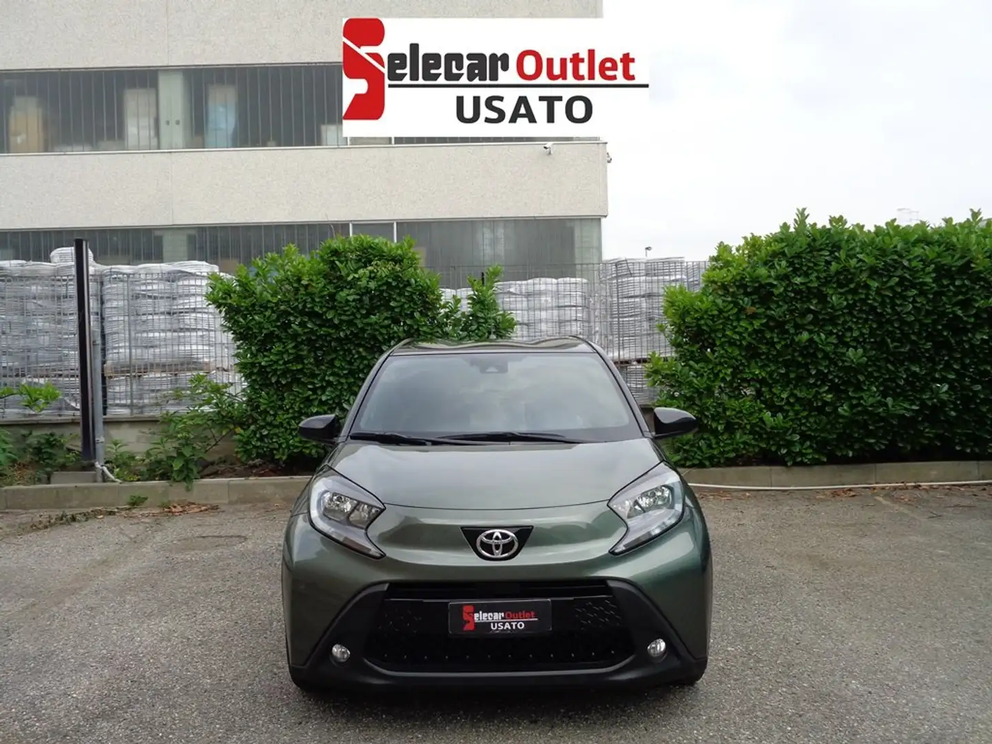 Toyota Aygo 1.0 VVT-i 72 CV 5p. Limited Зелений - 2